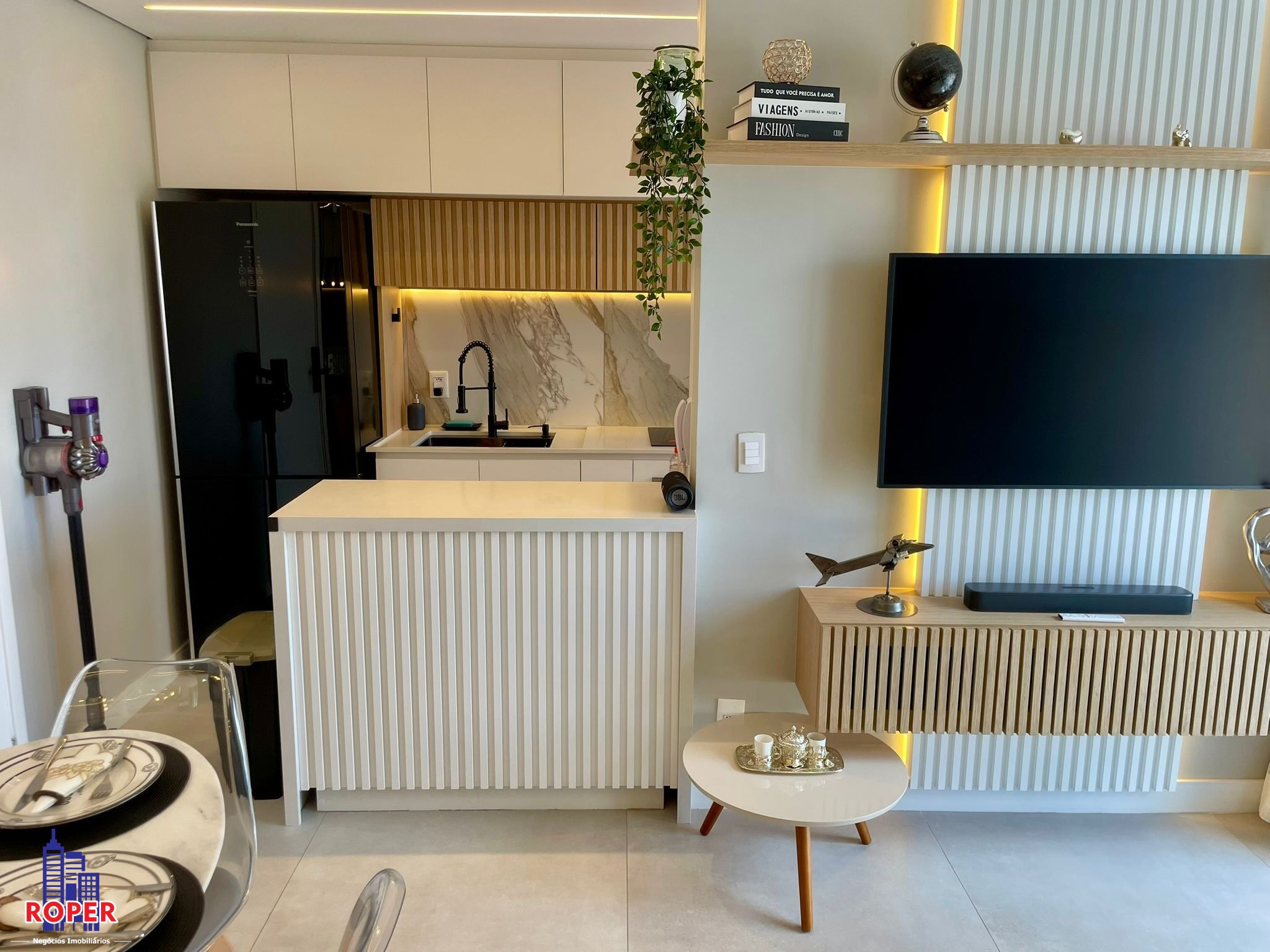 Apartamento à venda com 2 quartos, 45m² - Foto 1