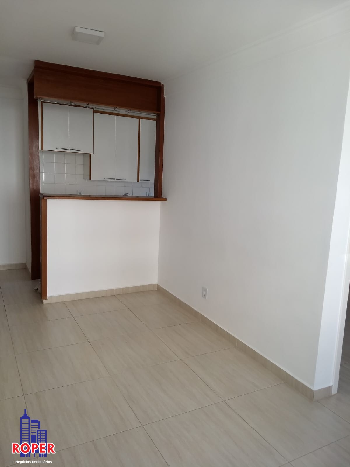 Apartamento à venda com 2 quartos, 42m² - Foto 2