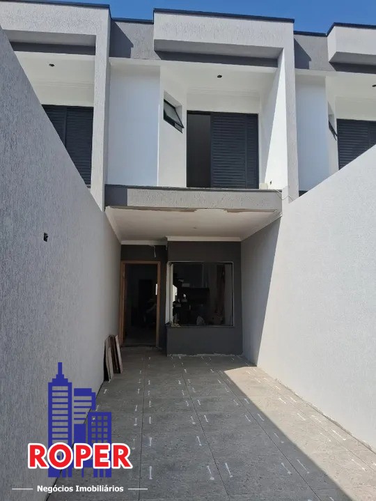 Casa à venda com 3 quartos, 106m² - Foto 2