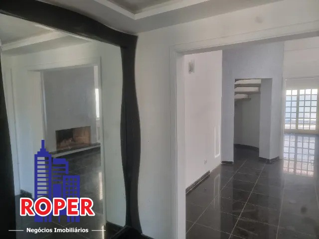 Casa à venda e aluguel com 4 quartos, 360m² - Foto 5