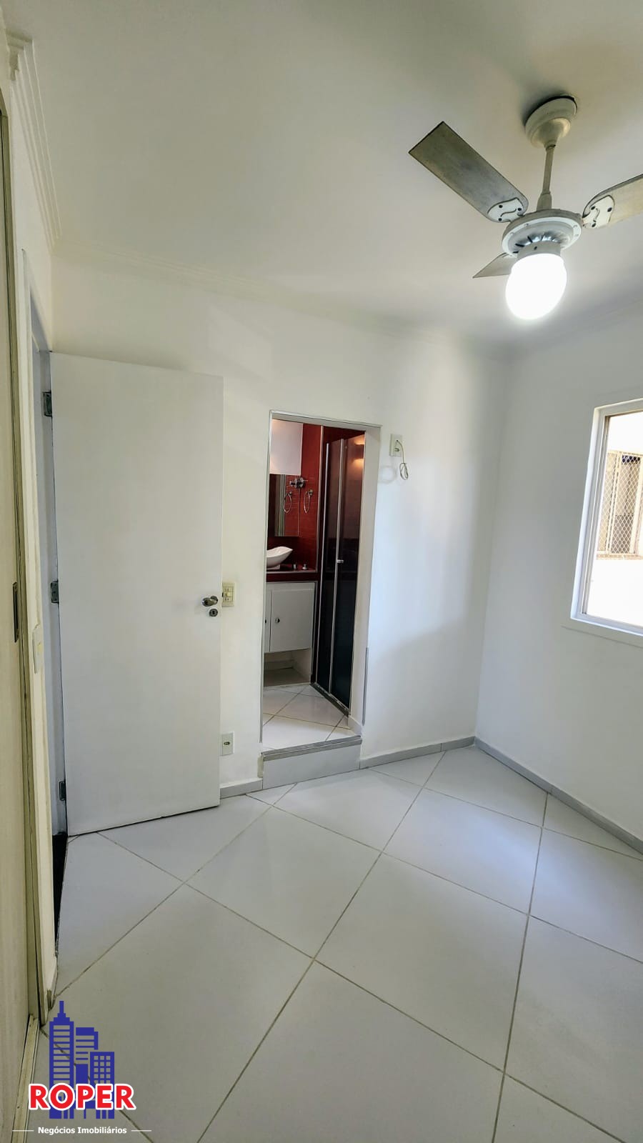 Apartamento à venda com 3 quartos, 55m² - Foto 18