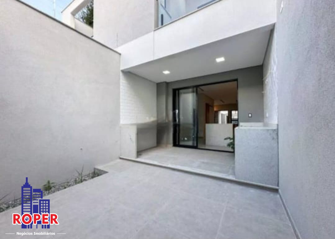 Casa à venda com 4 quartos, 150m² - Foto 18