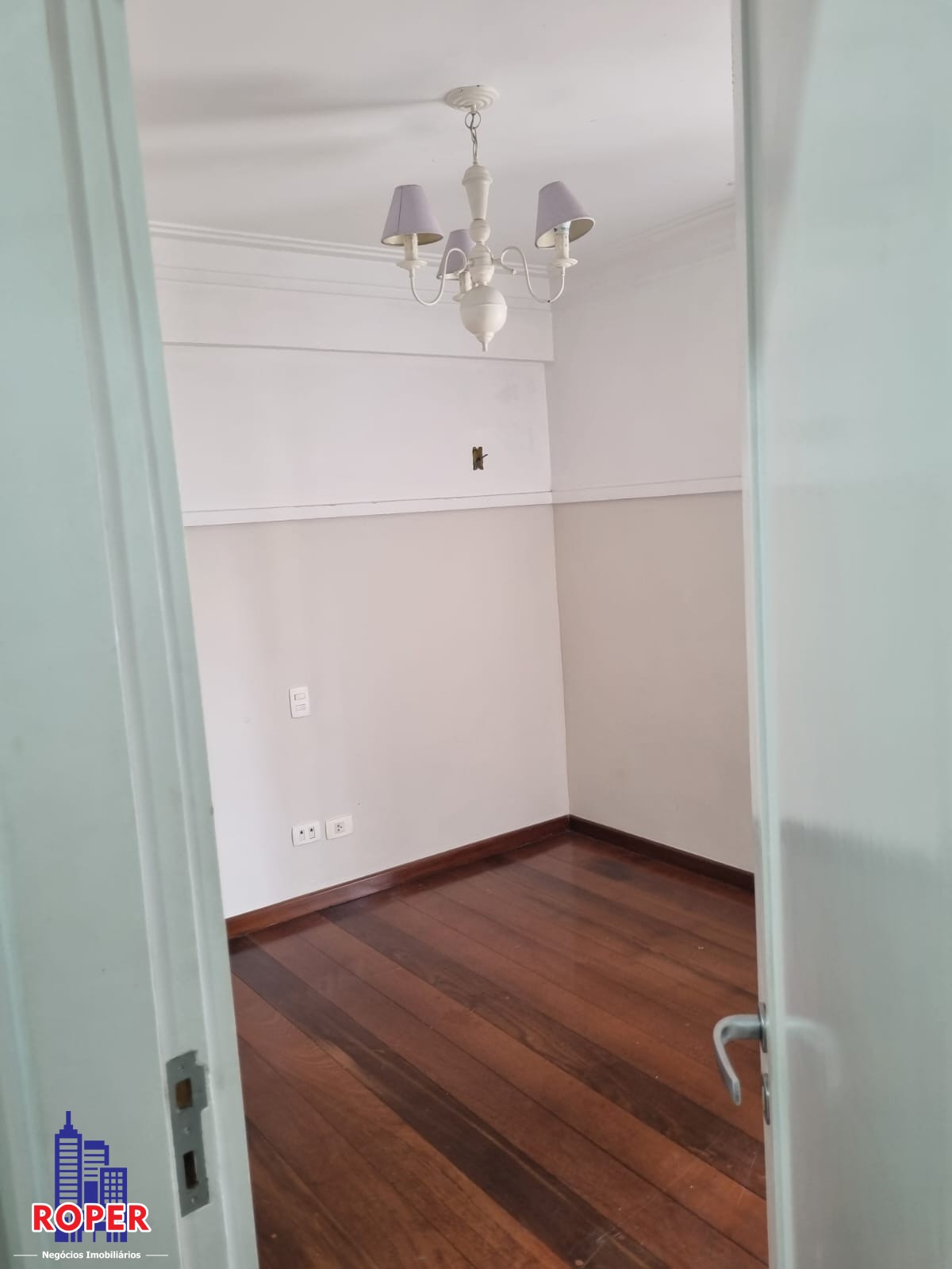 Apartamento à venda com 4 quartos, 158m² - Foto 16