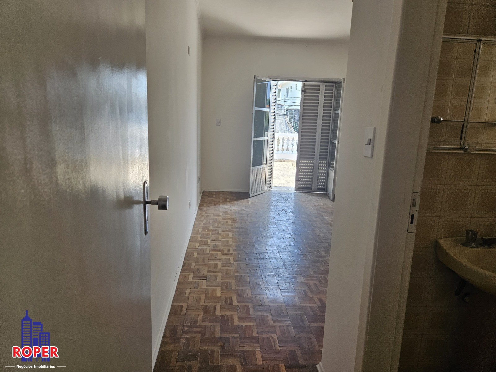 Casa à venda e aluguel com 3 quartos, 125m² - Foto 25