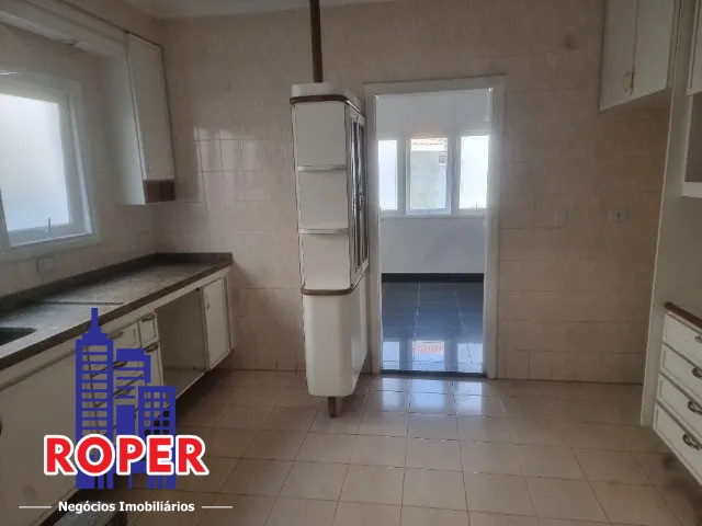 Casa à venda e aluguel com 4 quartos, 360m² - Foto 13