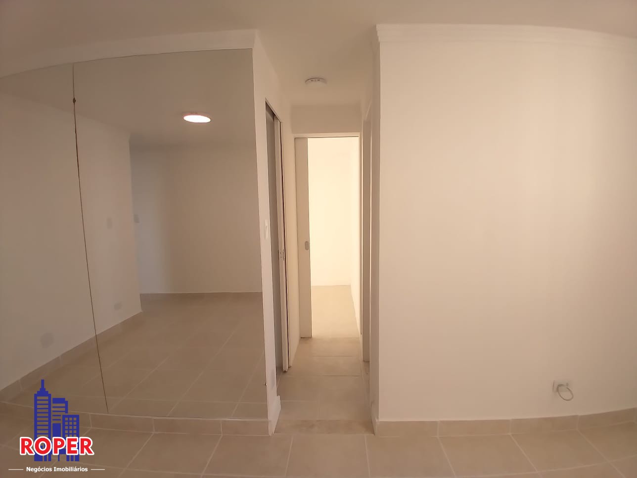 Apartamento à venda com 2 quartos, 48m² - Foto 2