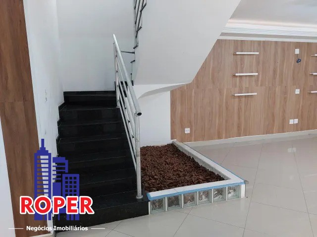 Casa à venda e aluguel com 5 quartos, 400m² - Foto 3