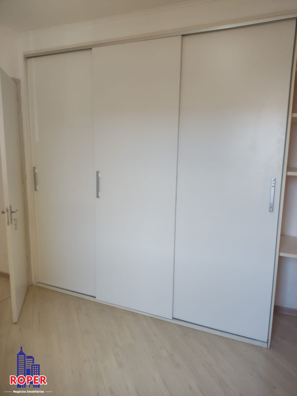 Apartamento para alugar com 2 quartos, 52m² - Foto 11