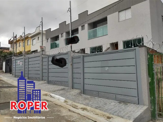 Casa à venda com 2 quartos, 120m² - Foto 2