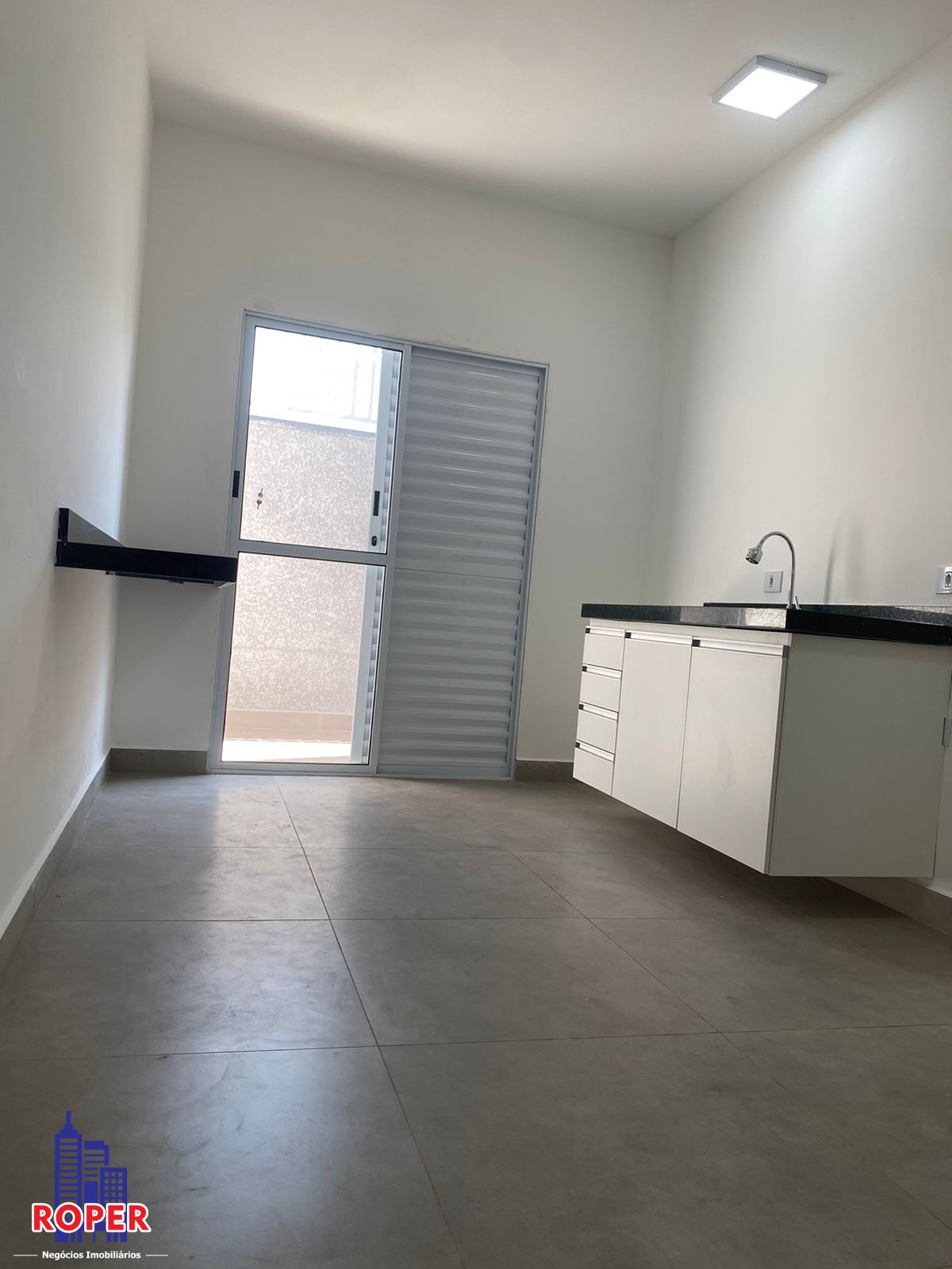 Apartamento para alugar com 1 quarto, 40m² - Foto 2