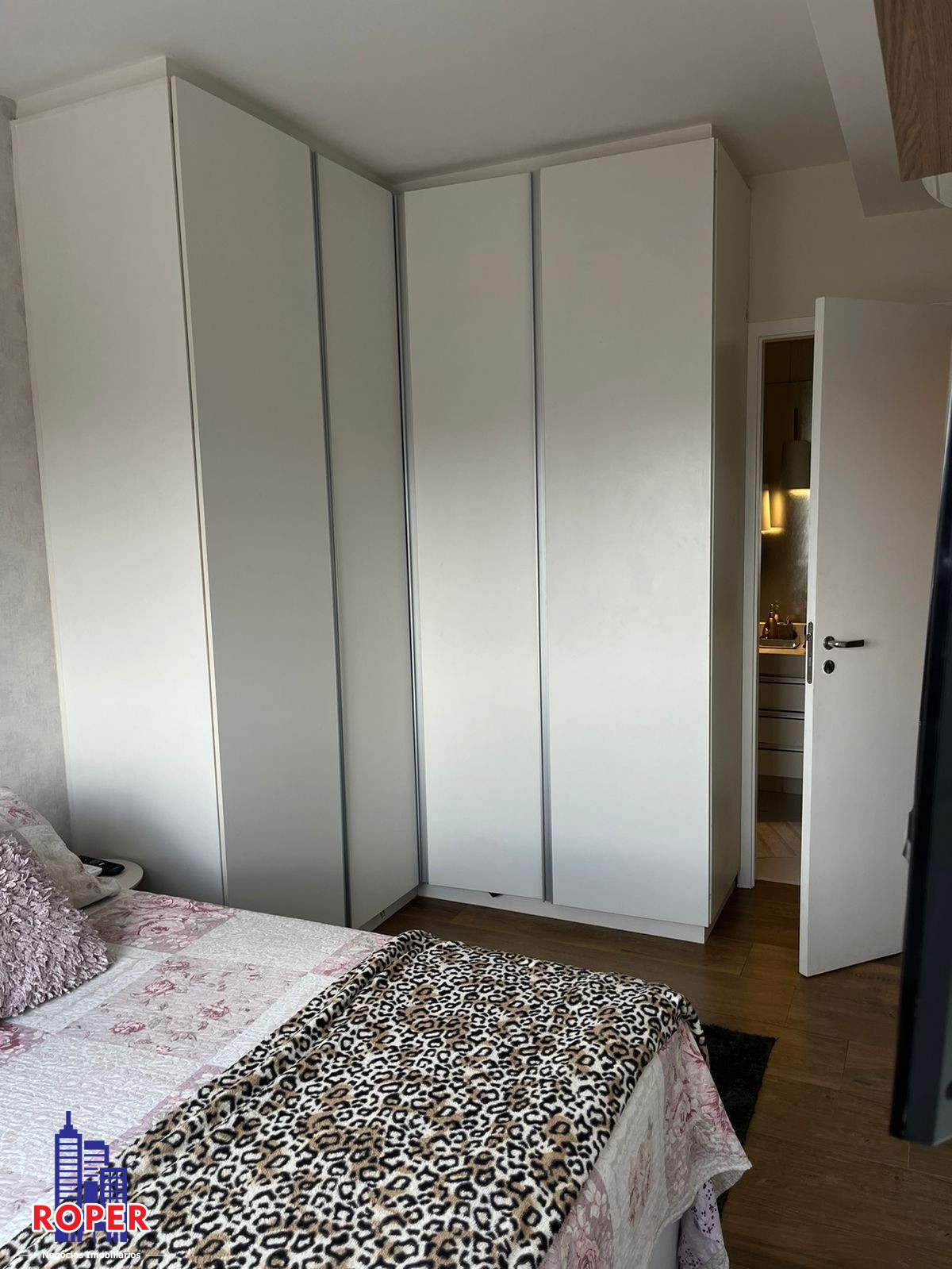 Apartamento à venda com 2 quartos, 64m² - Foto 21