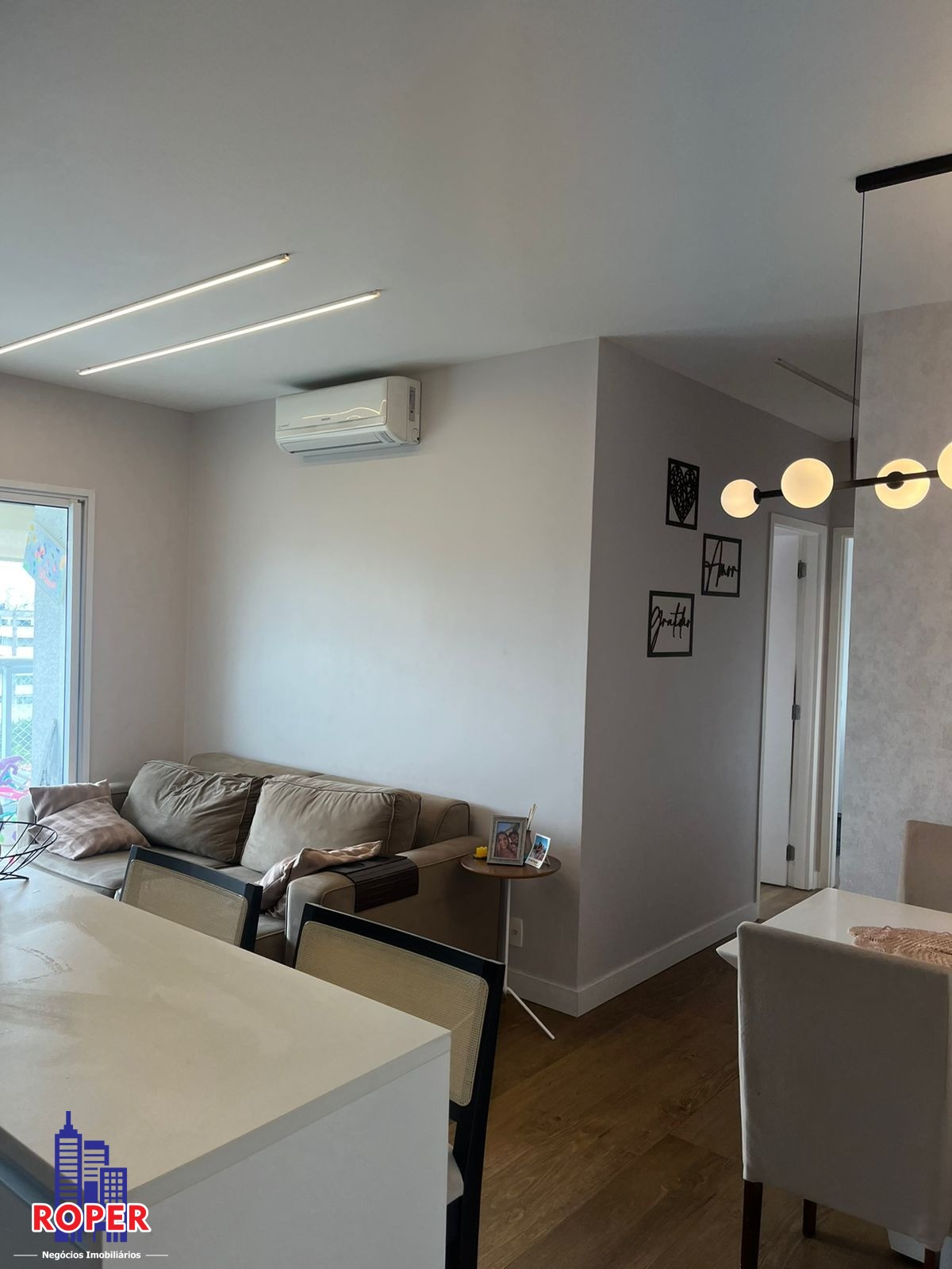 Apartamento à venda com 2 quartos, 64m² - Foto 4