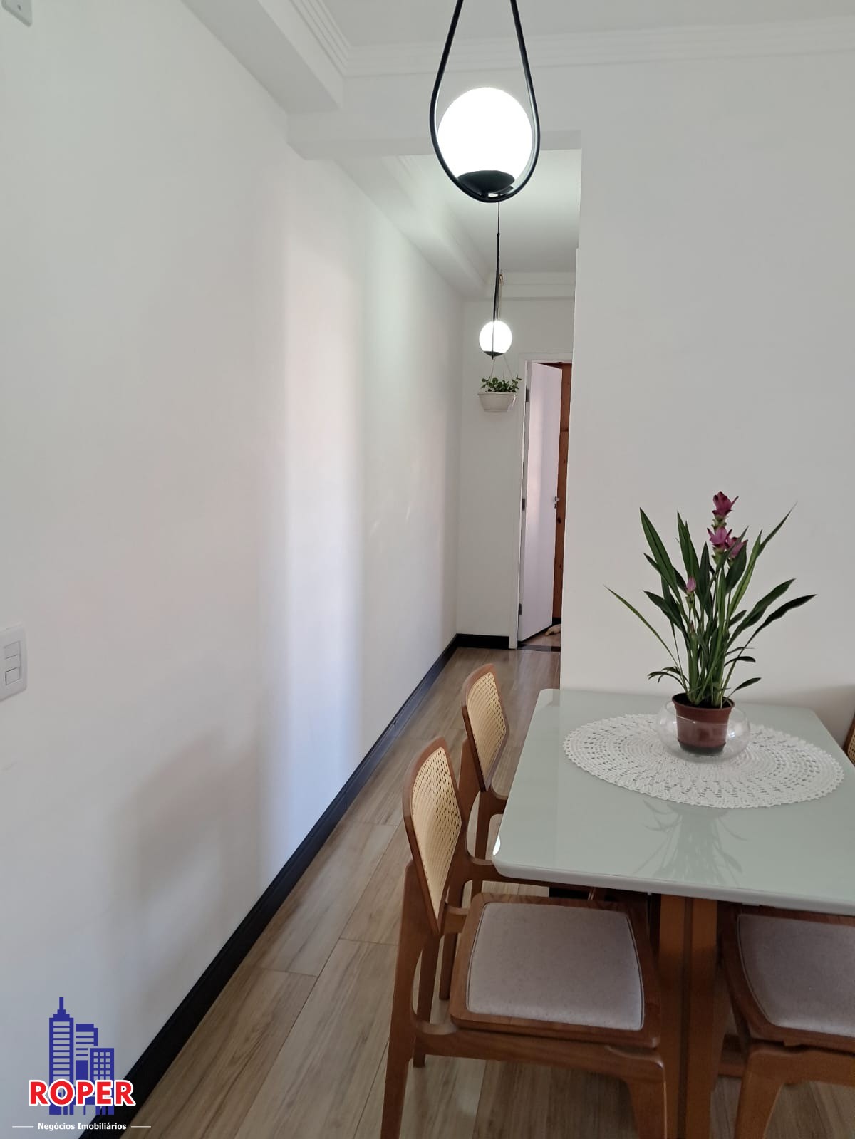 Apartamento à venda com 2 quartos, 50m² - Foto 2