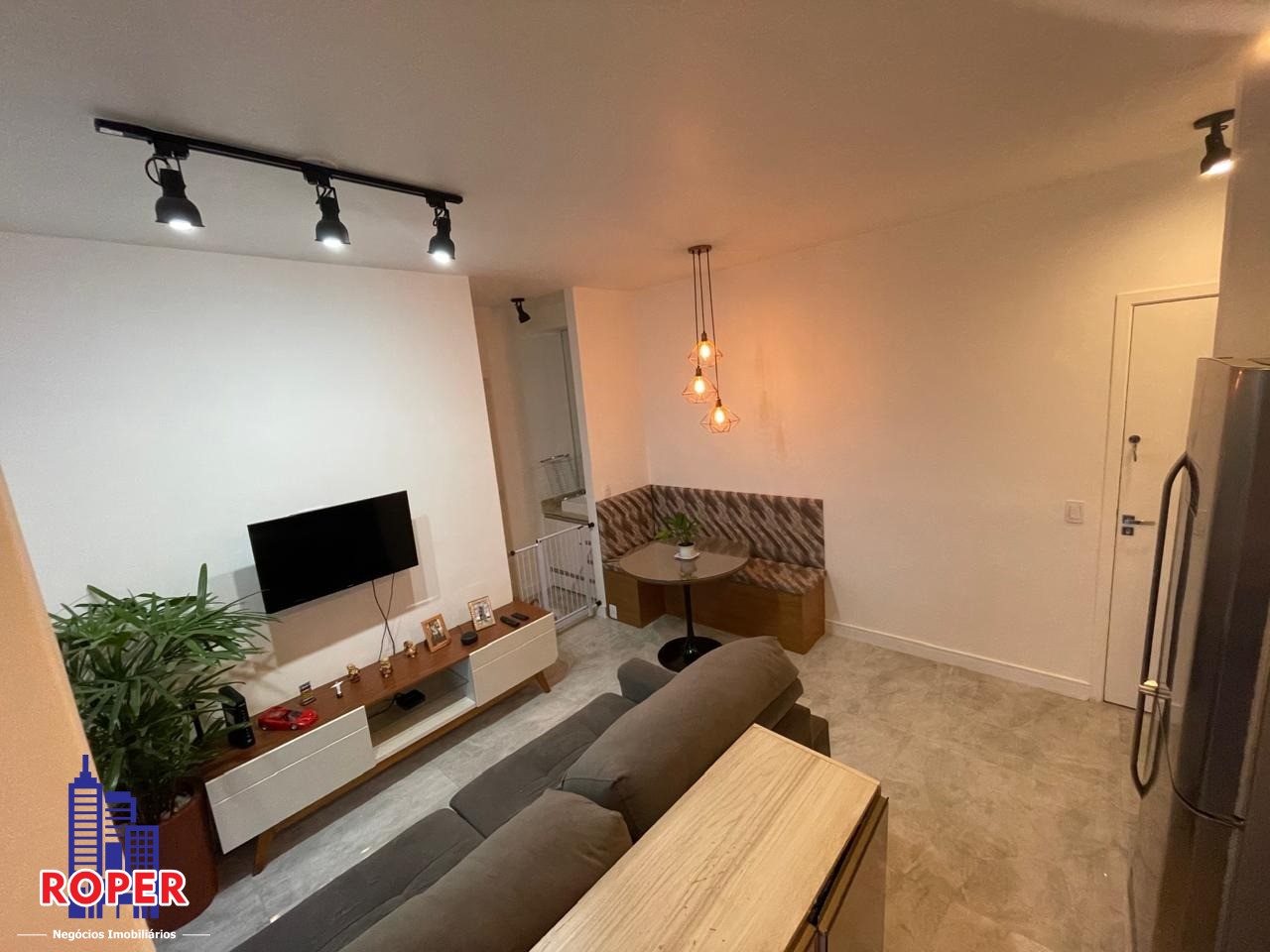 Apartamento à venda com 1 quarto, 40m² - Foto 3