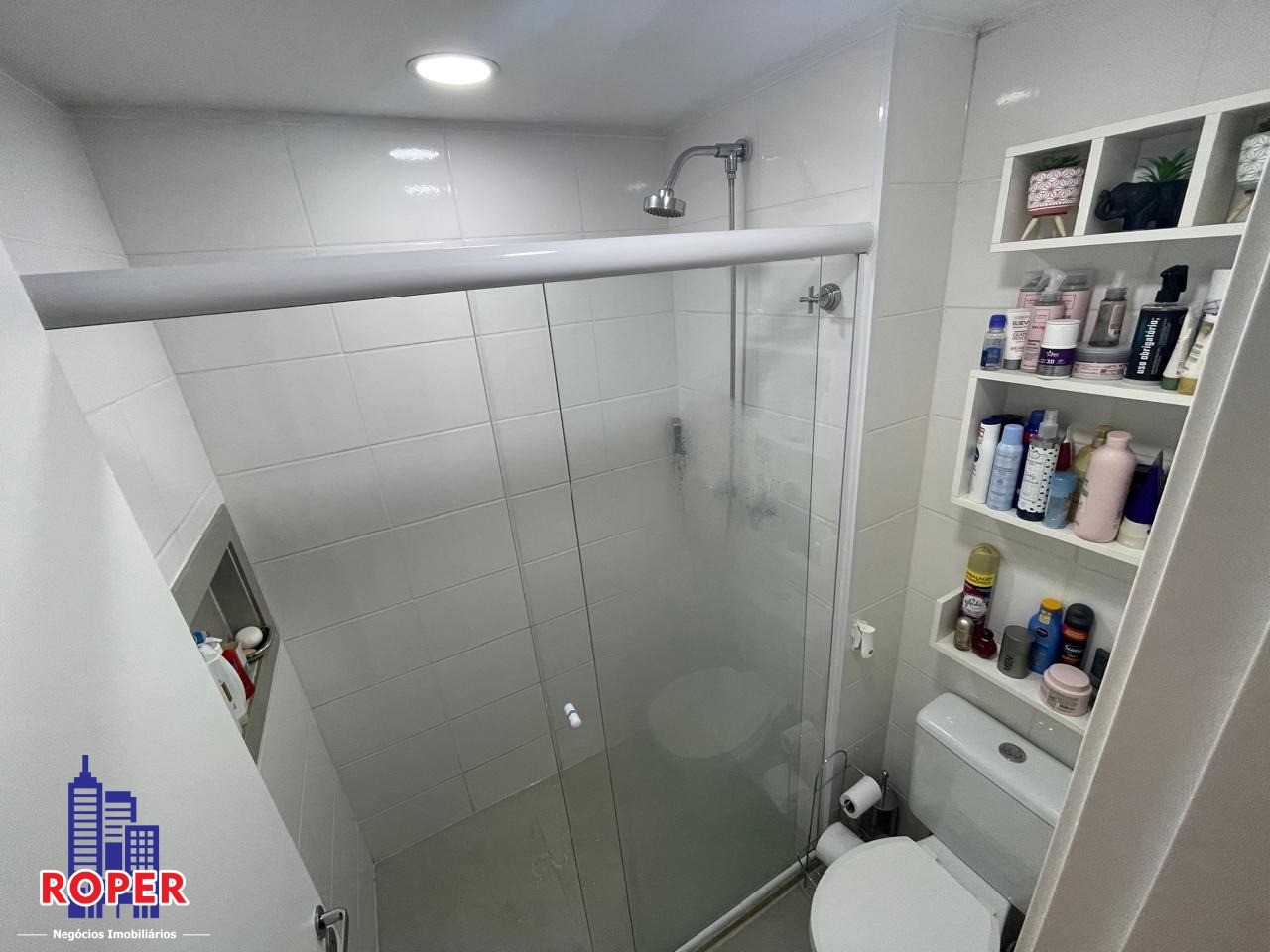 Apartamento à venda com 1 quarto, 40m² - Foto 8