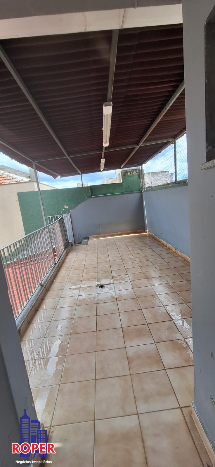 Casa à venda com 2 quartos, 231m² - Foto 5