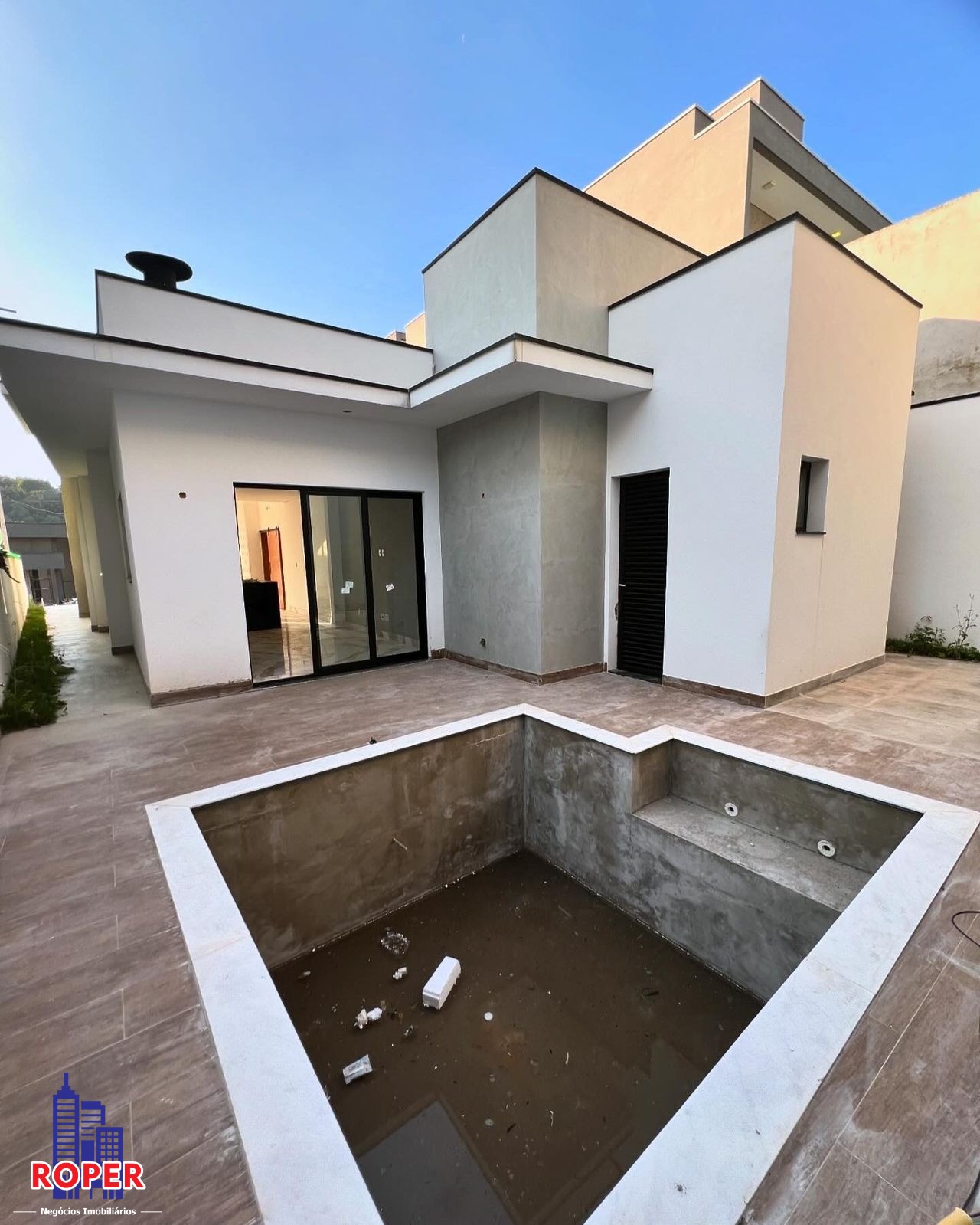 Casa à venda com 3 quartos, 321m² - Foto 18