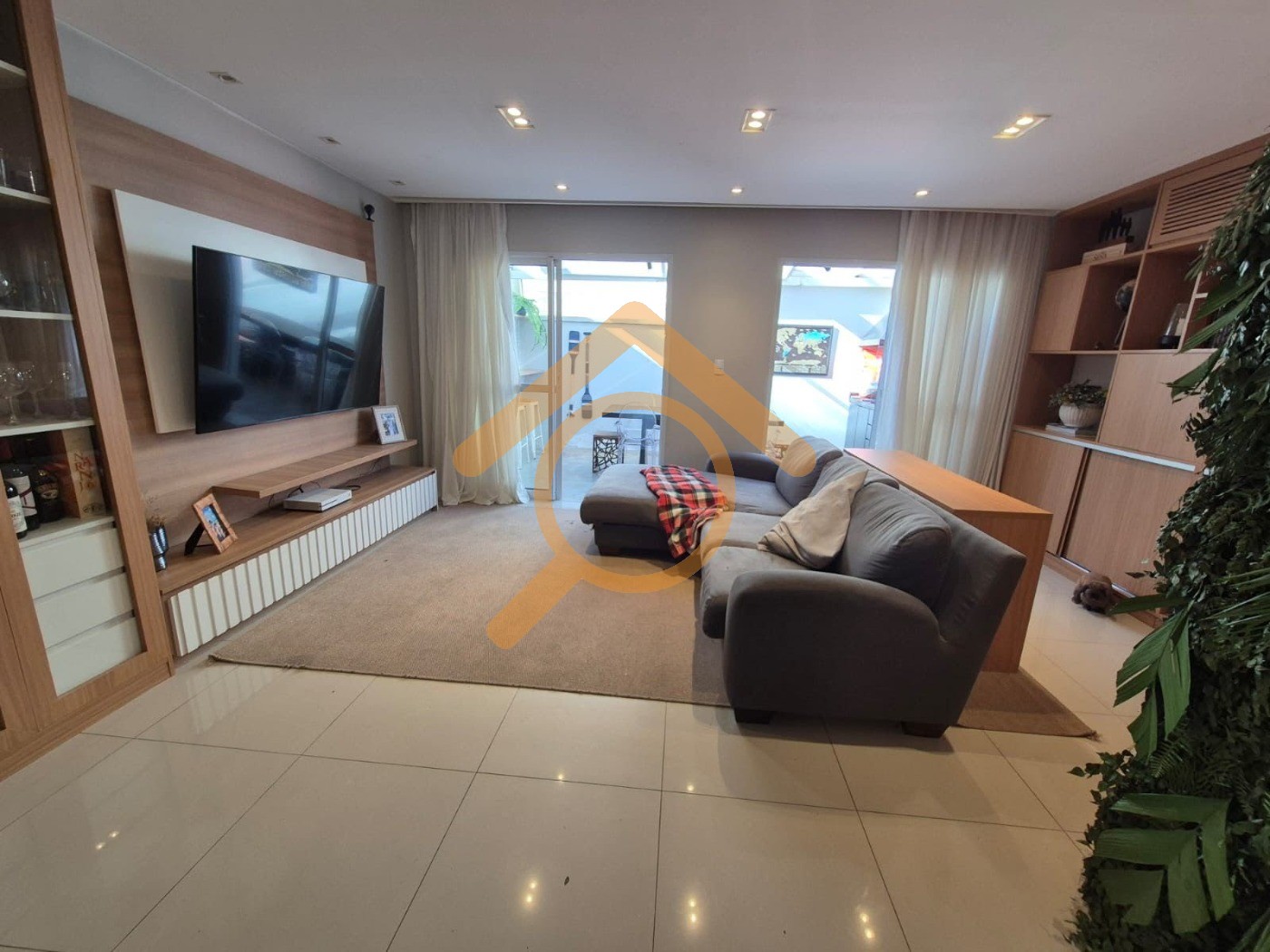 Casa, 2 quartos, 97 m² - Foto 1