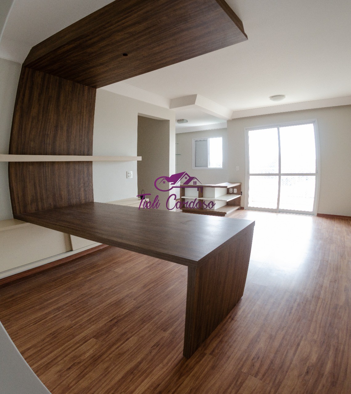 Apartamento para alugar com 2 quartos, 107m² - Foto 1