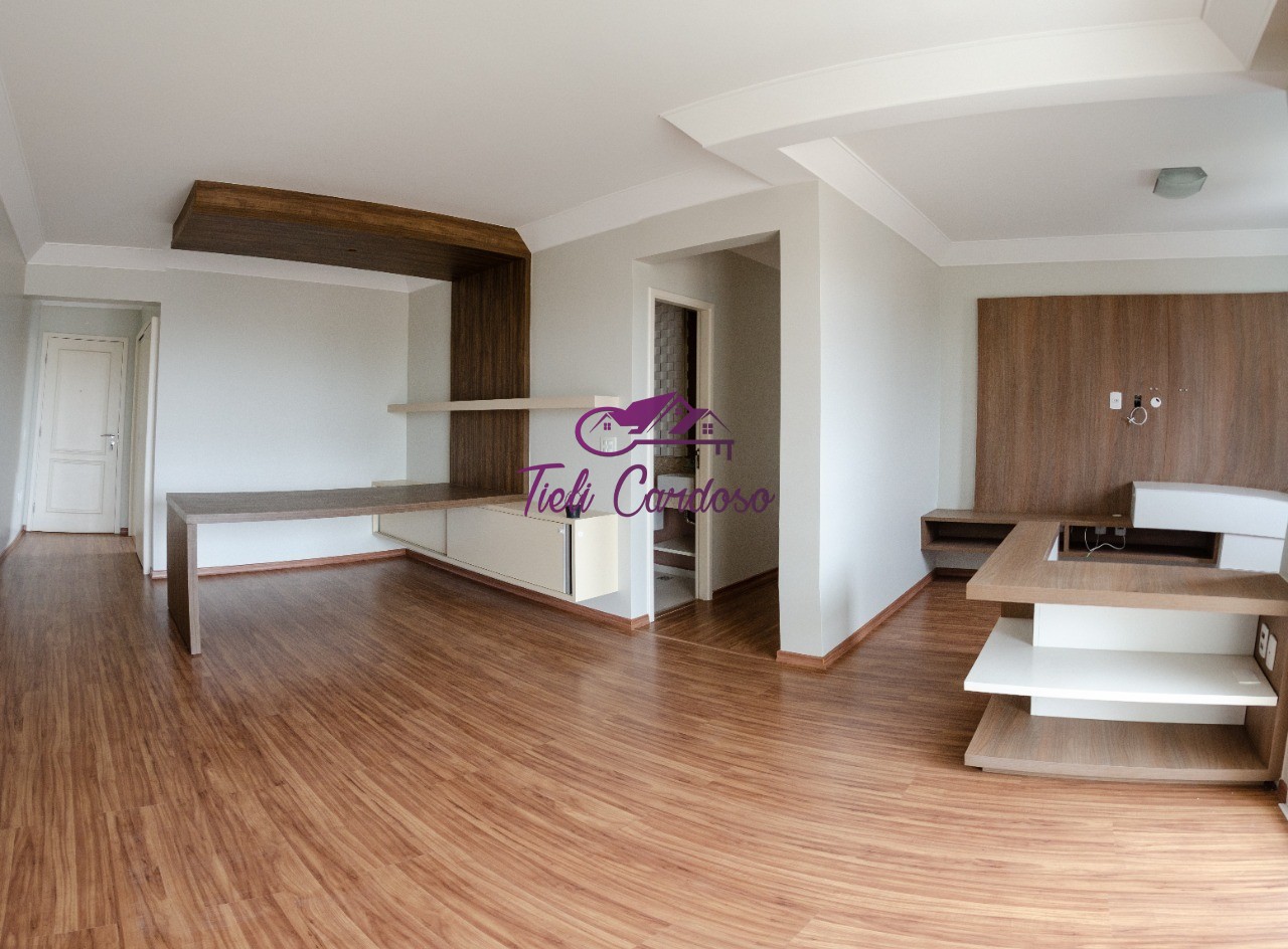 Apartamento para alugar com 2 quartos, 107m² - Foto 3