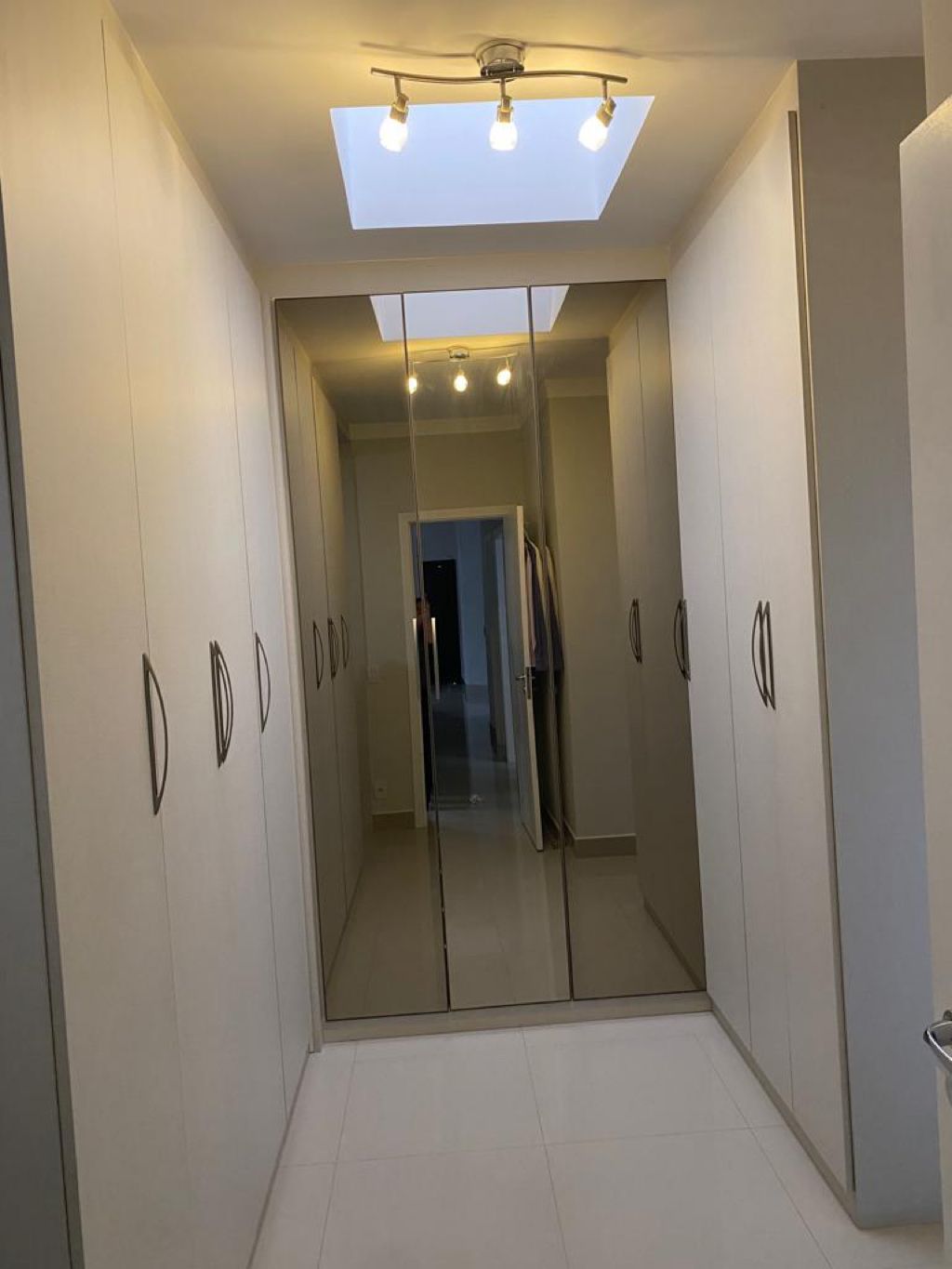 Casa à venda com 3 quartos, 300m² - Foto 14