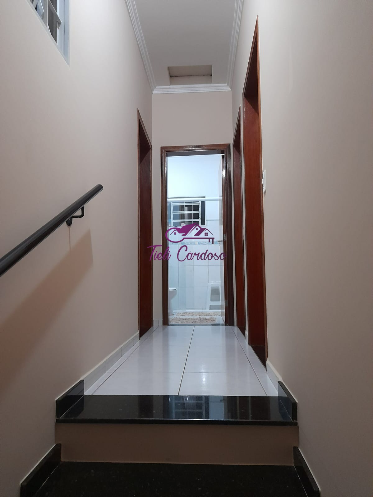 Casa à venda com 3 quartos, 180m² - Foto 15