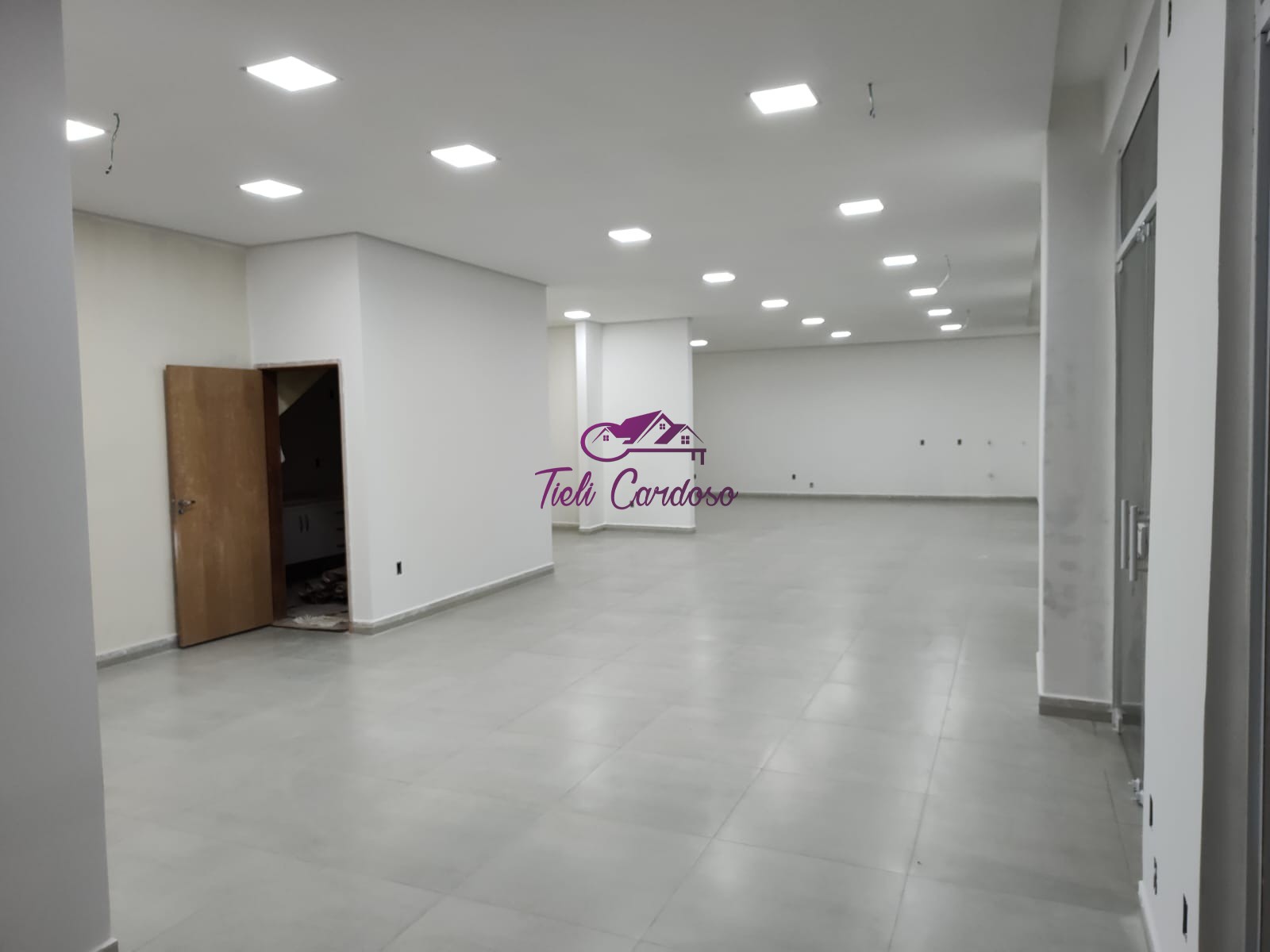 Loja-Salão para alugar, 155m² - Foto 8