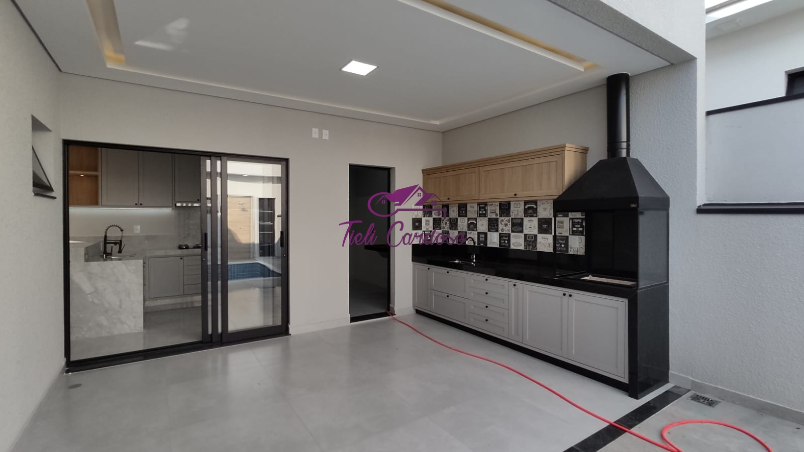 Casa à venda com 3 quartos, 180m² - Foto 6