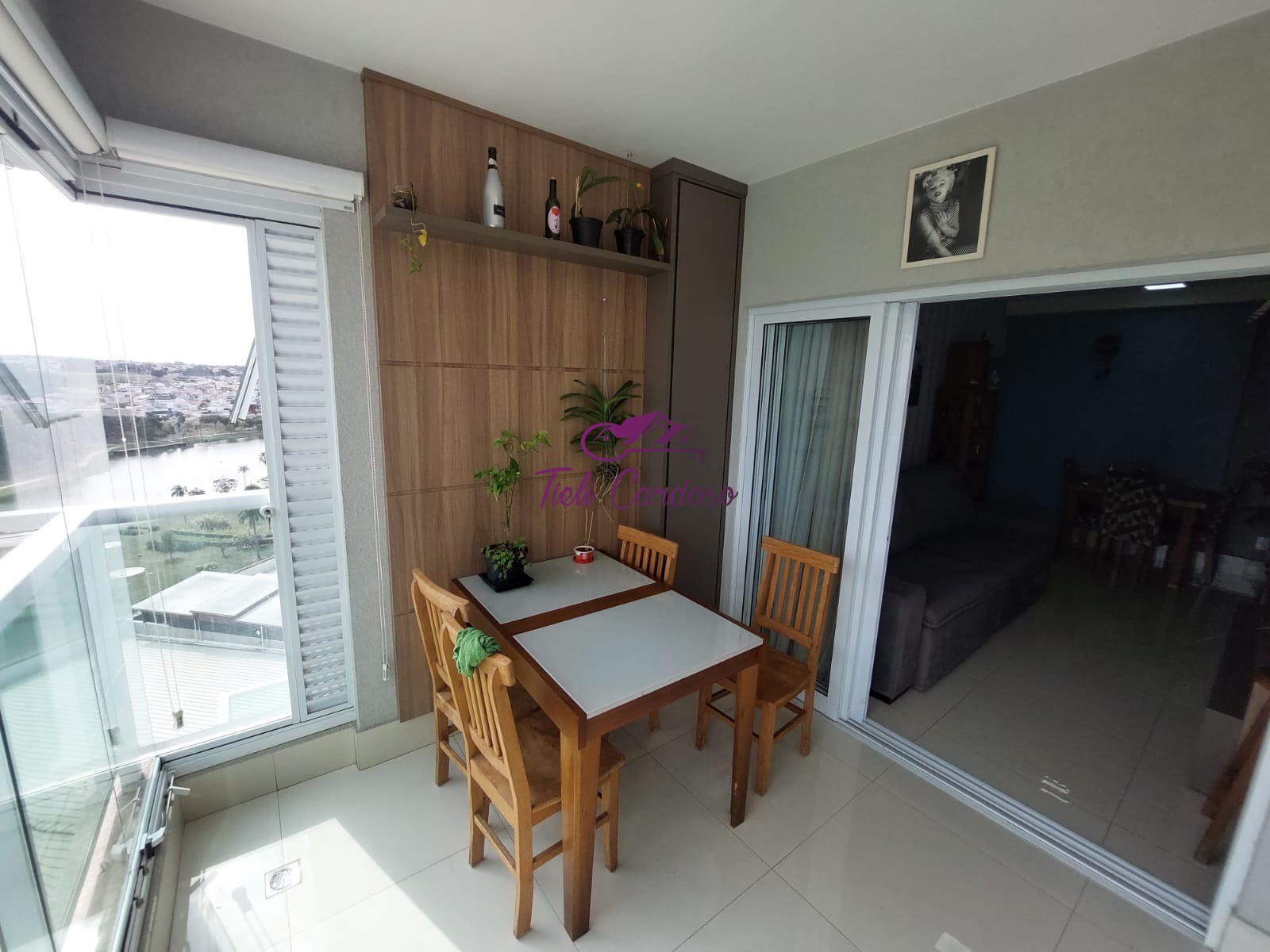 Apartamento à venda com 3 quartos, 85m² - Foto 1