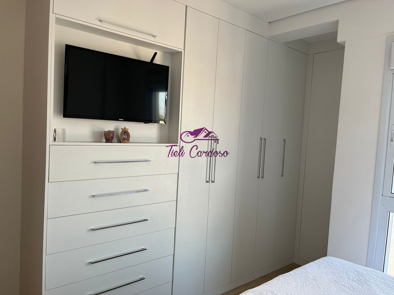 Apartamento à venda com 2 quartos, 96m² - Foto 4