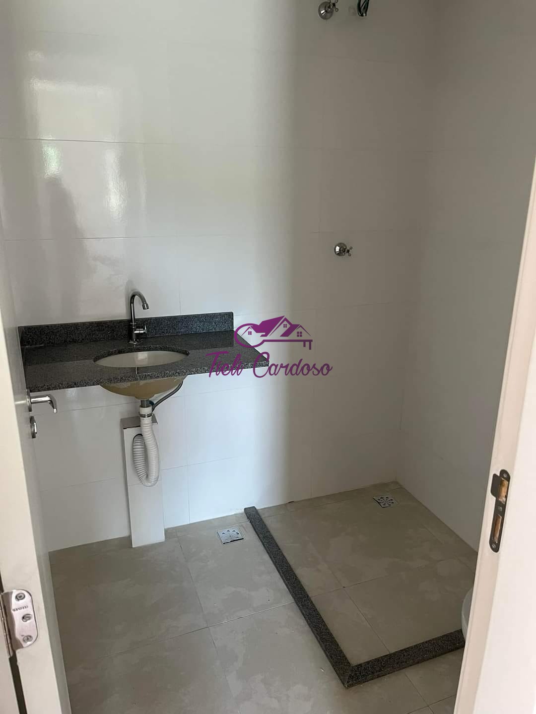 Apartamento à venda com 2 quartos, 63m² - Foto 16