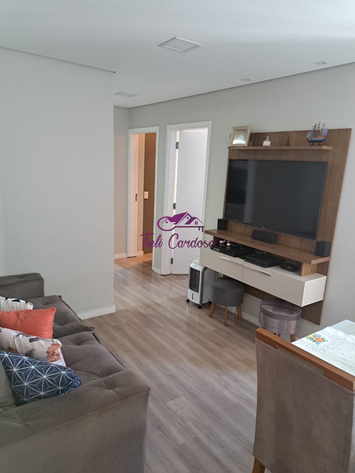 Apartamento à venda com 2 quartos, 50m² - Foto 3