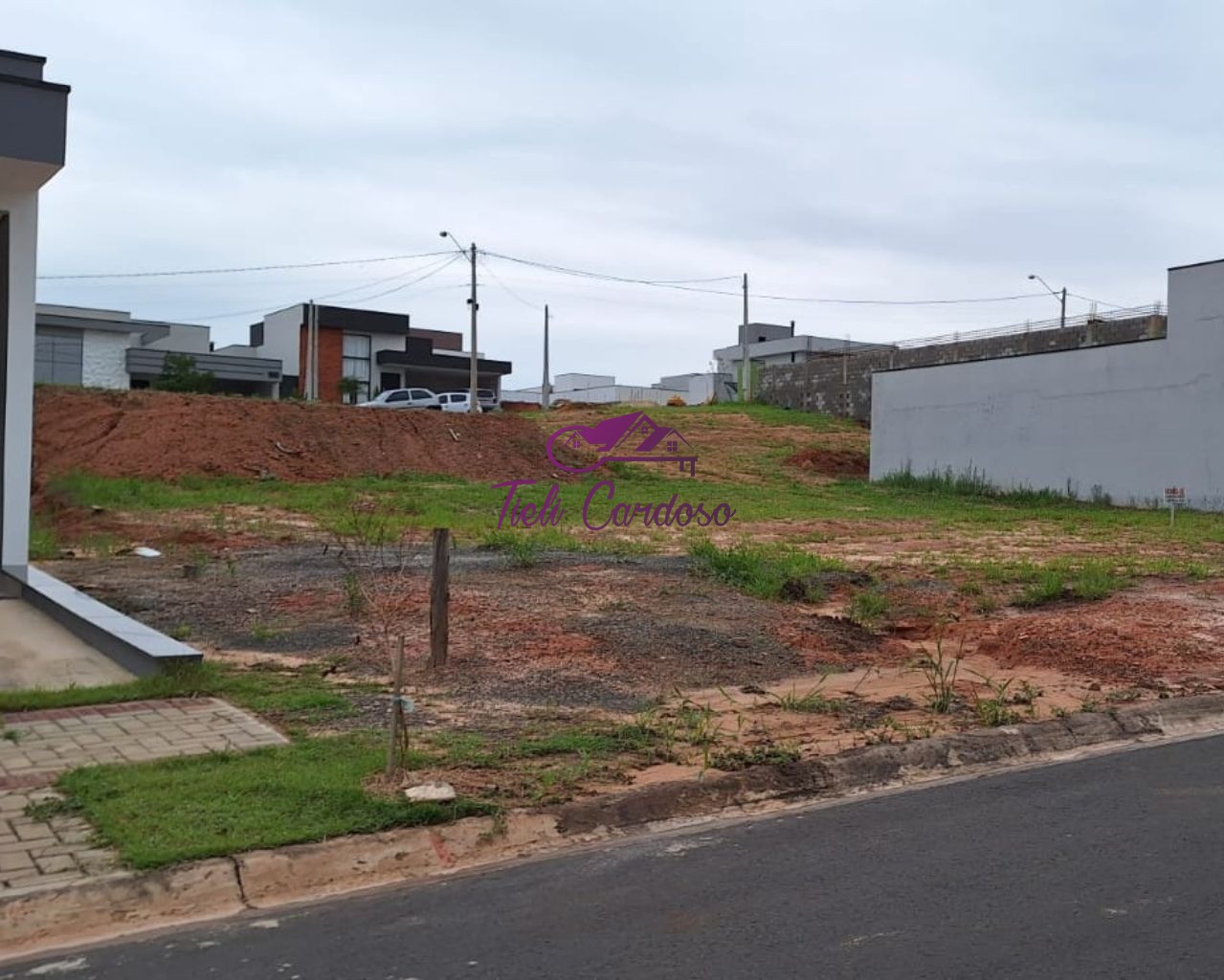 Terreno à venda, 300m² - Foto 2