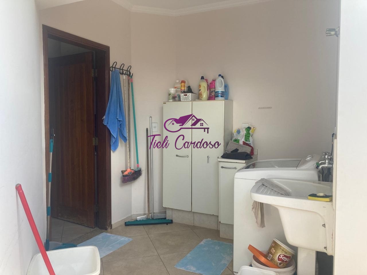 Casa à venda com 3 quartos, 250m² - Foto 21