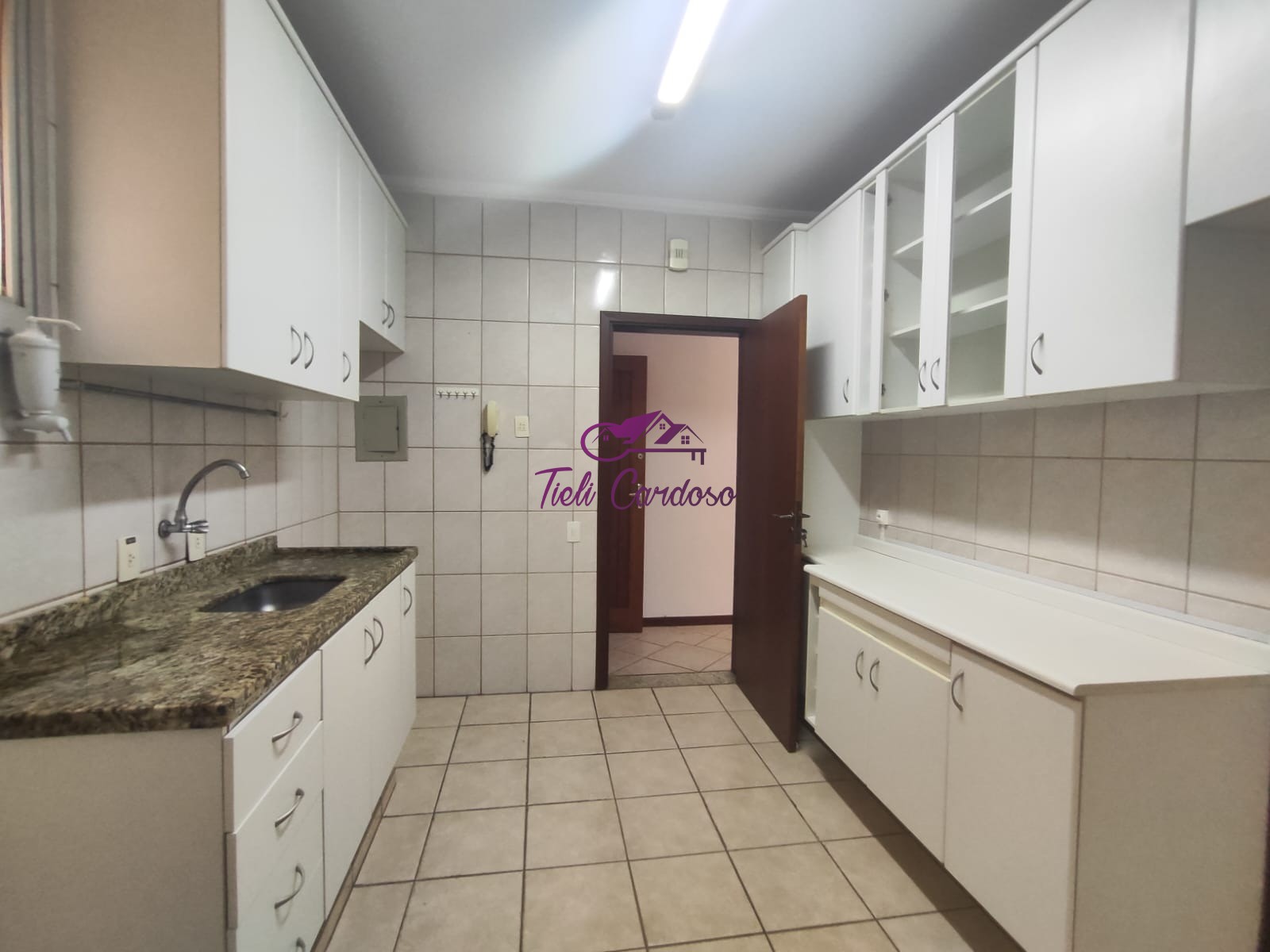 Apartamento à venda com 3 quartos, 93m² - Foto 14