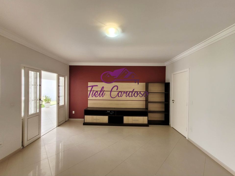 Casa à venda com 3 quartos, 360m² - Foto 5