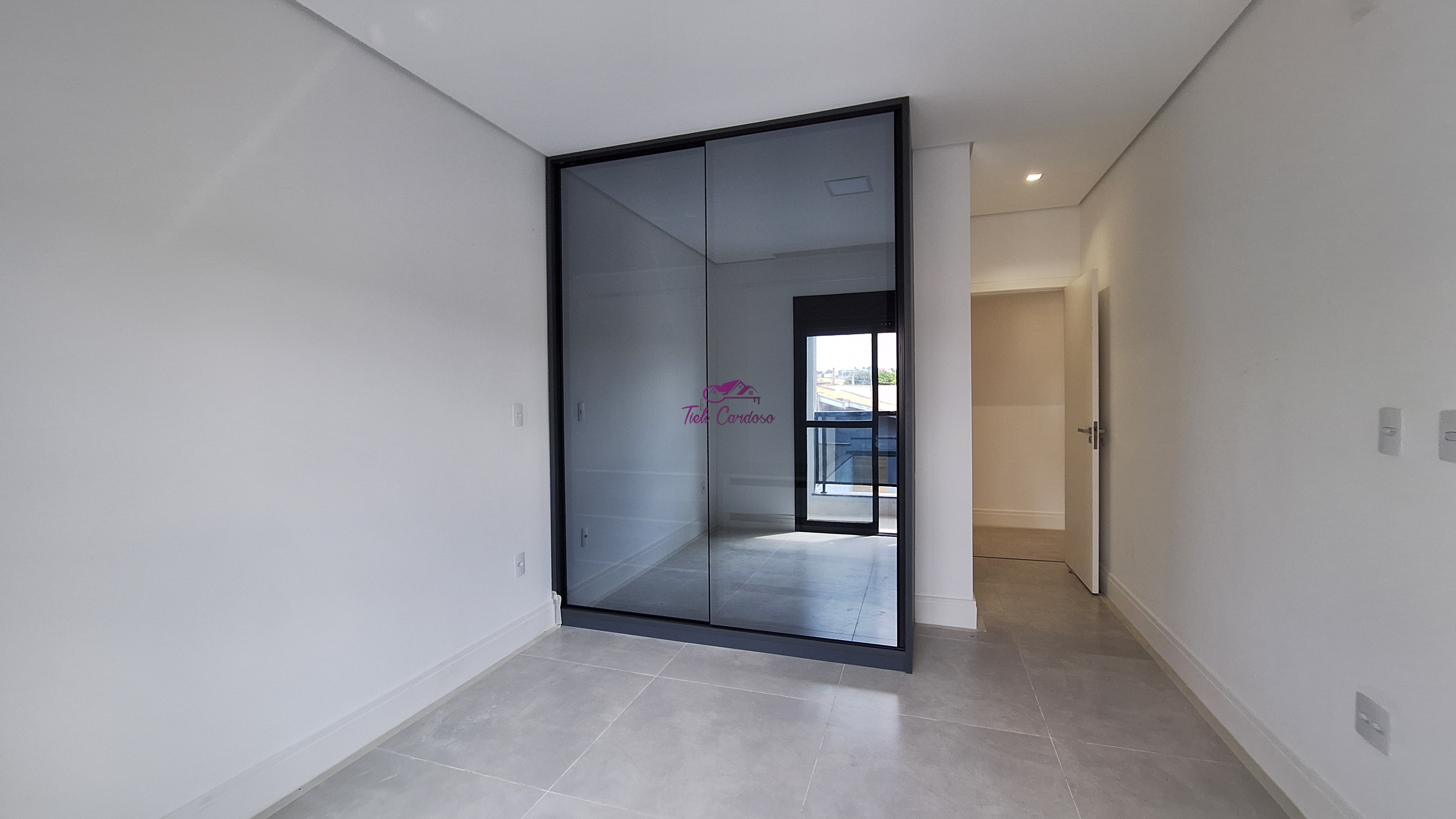 Casa à venda com 3 quartos, 201m² - Foto 18