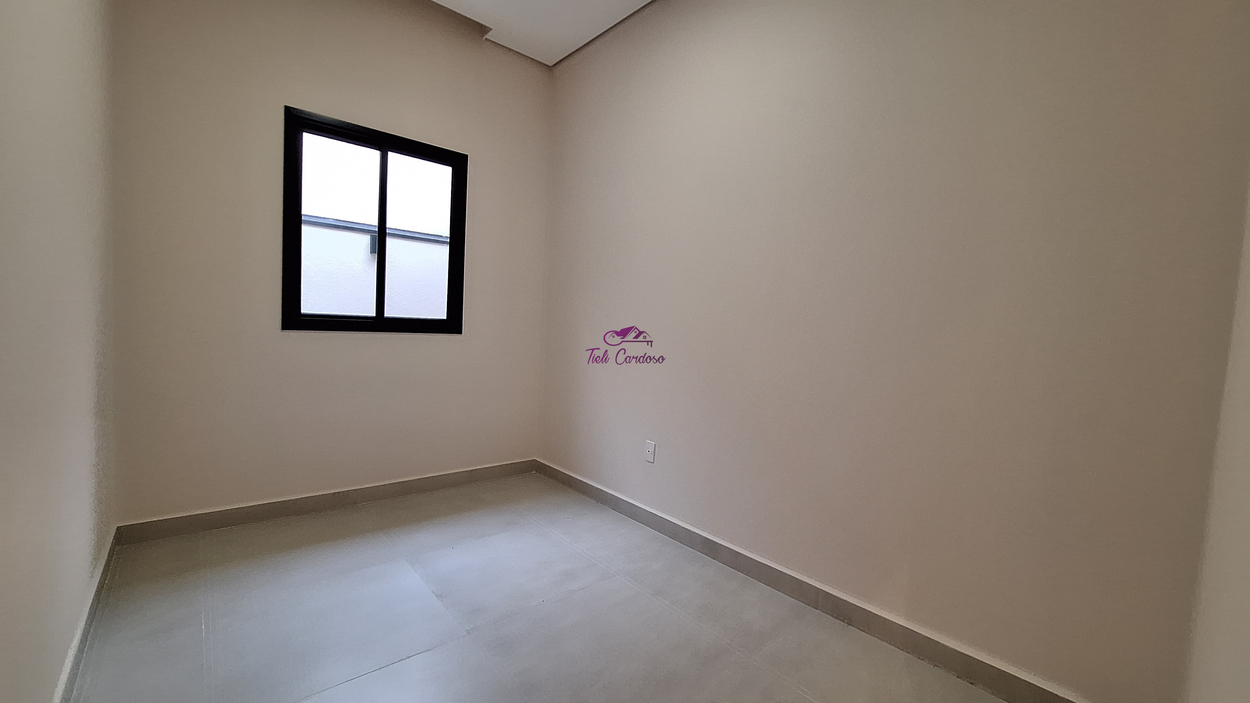 Casa à venda com 2 quartos, 150m² - Foto 12