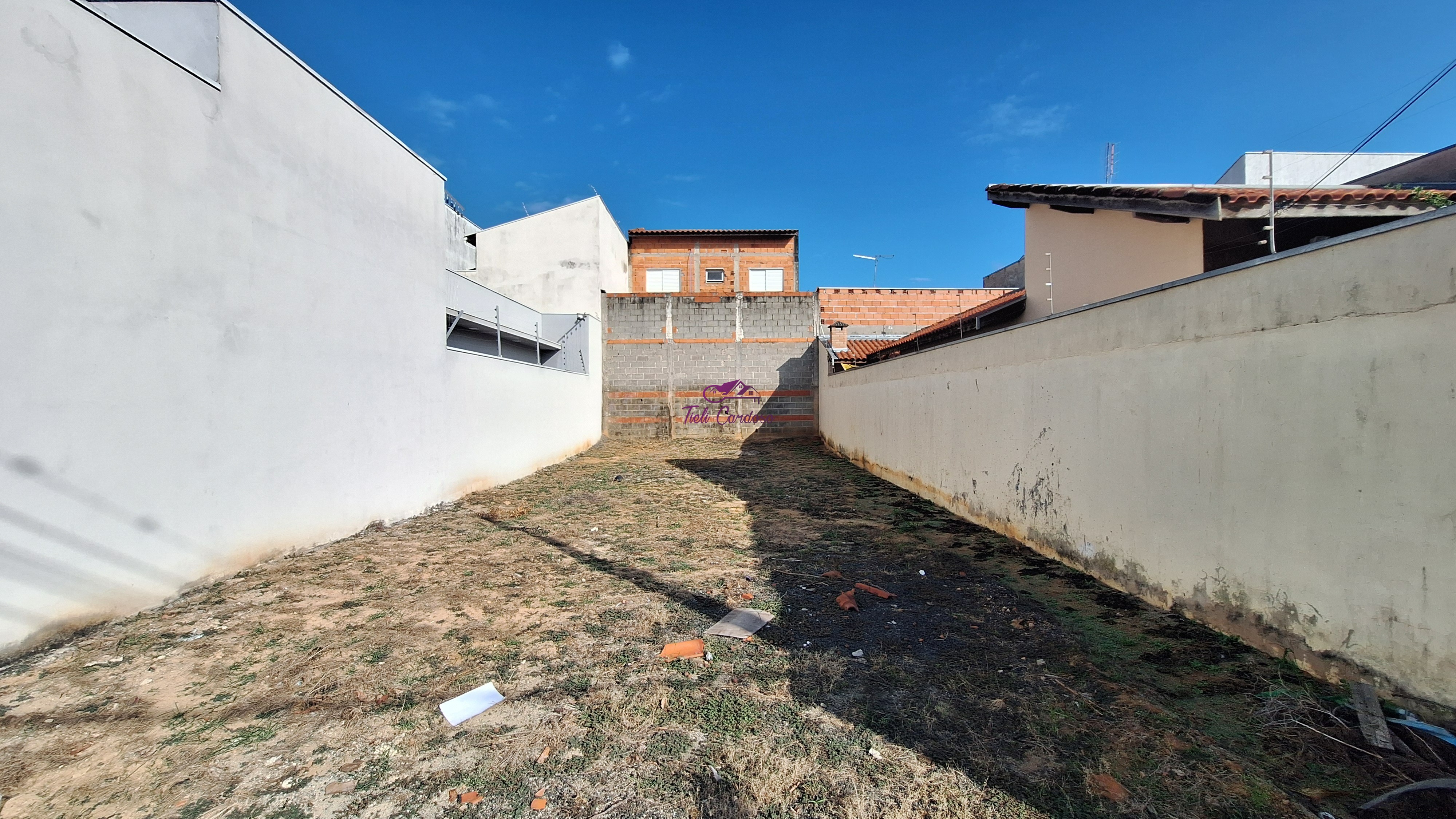 Terreno à venda, 150m² - Foto 1