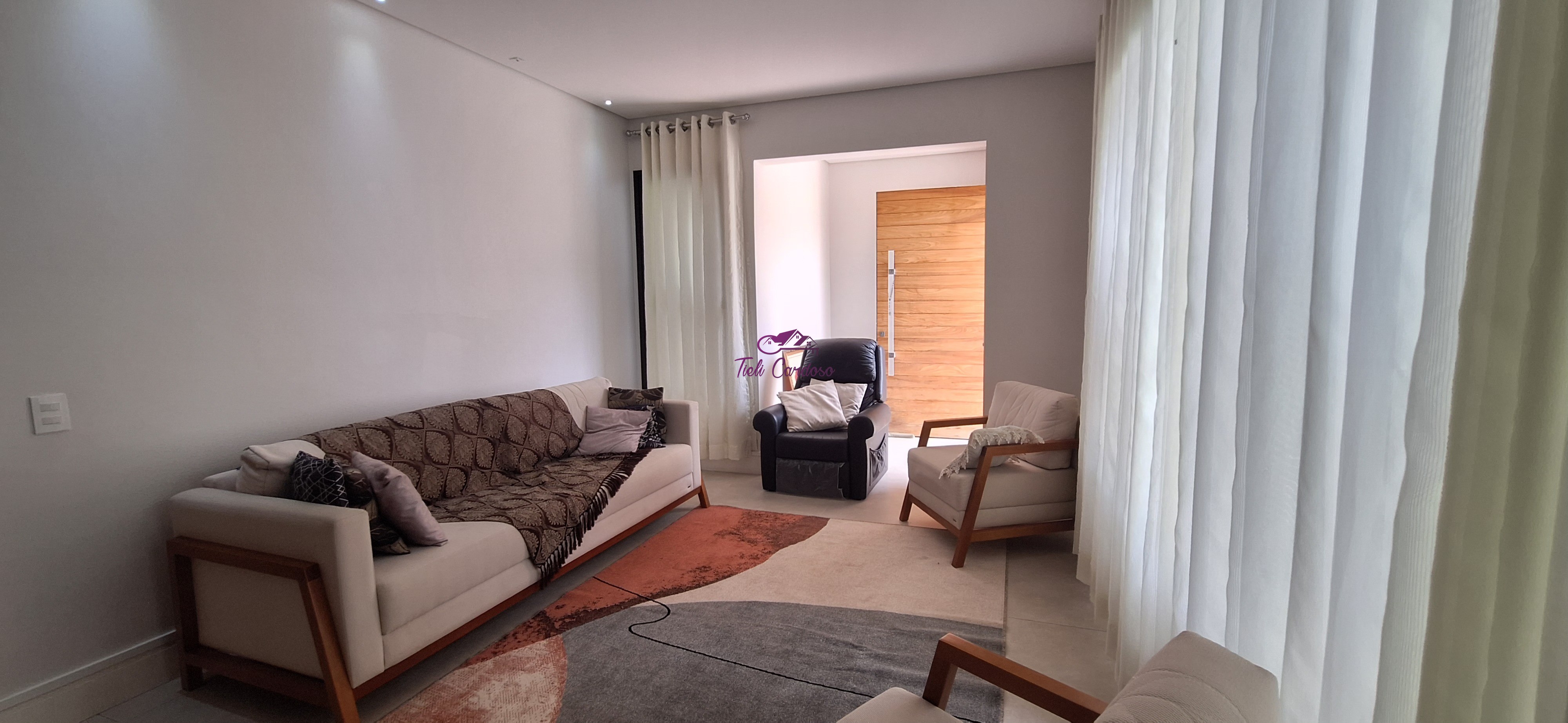 Casa à venda com 3 quartos, 450m² - Foto 4