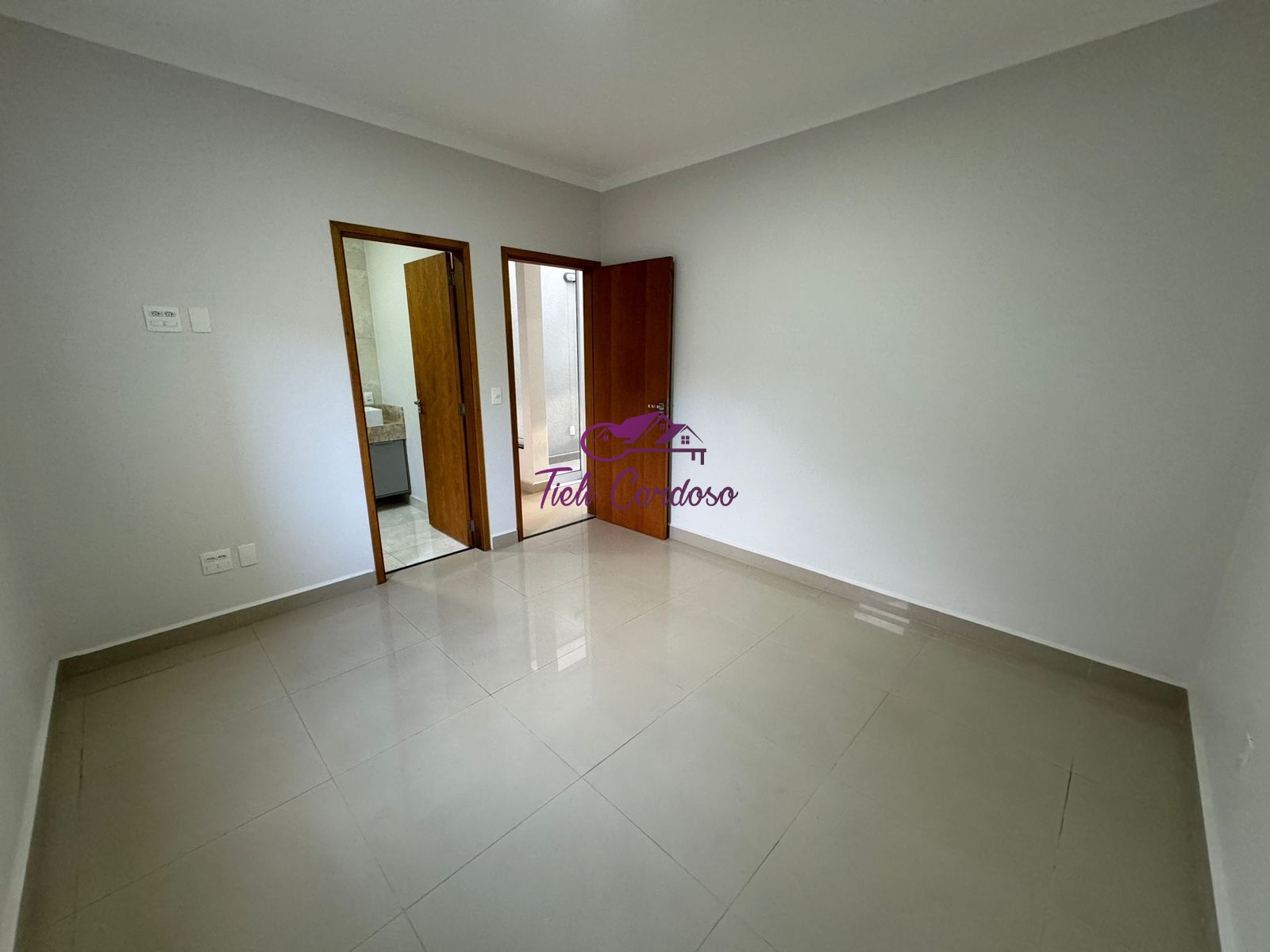 Casa à venda com 3 quartos, 150m² - Foto 8