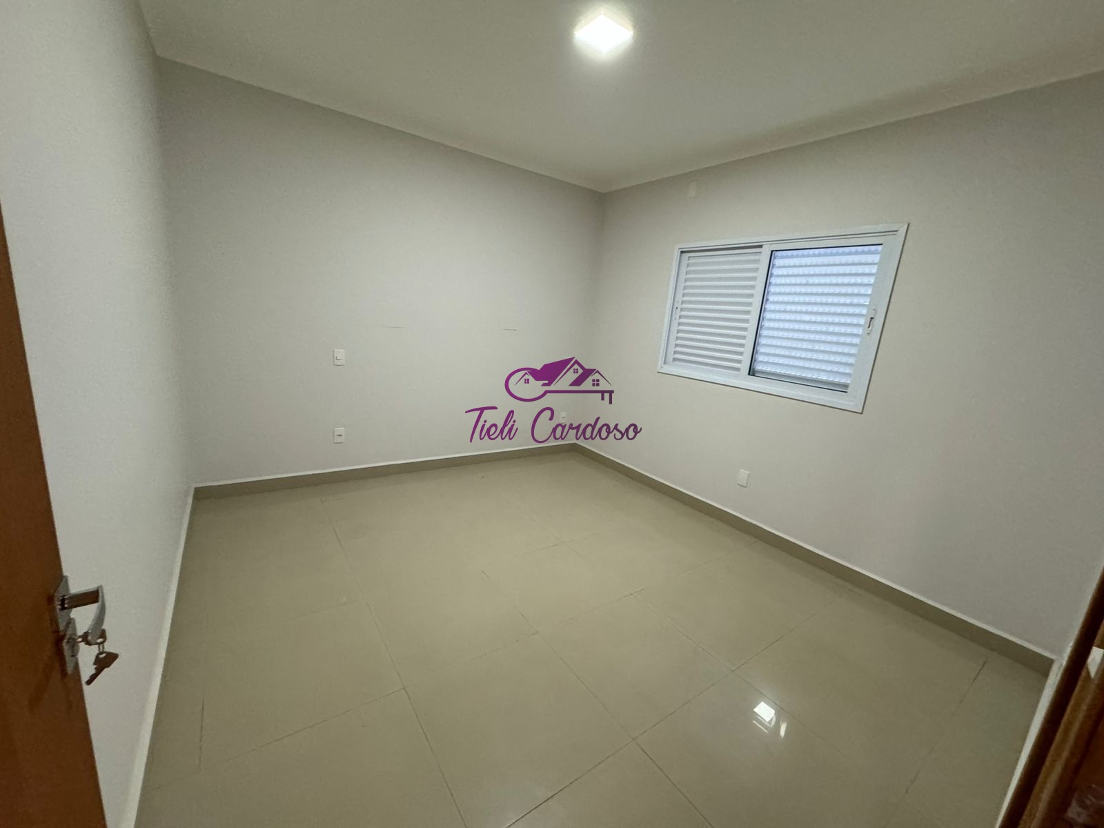 Casa à venda com 3 quartos, 150m² - Foto 5