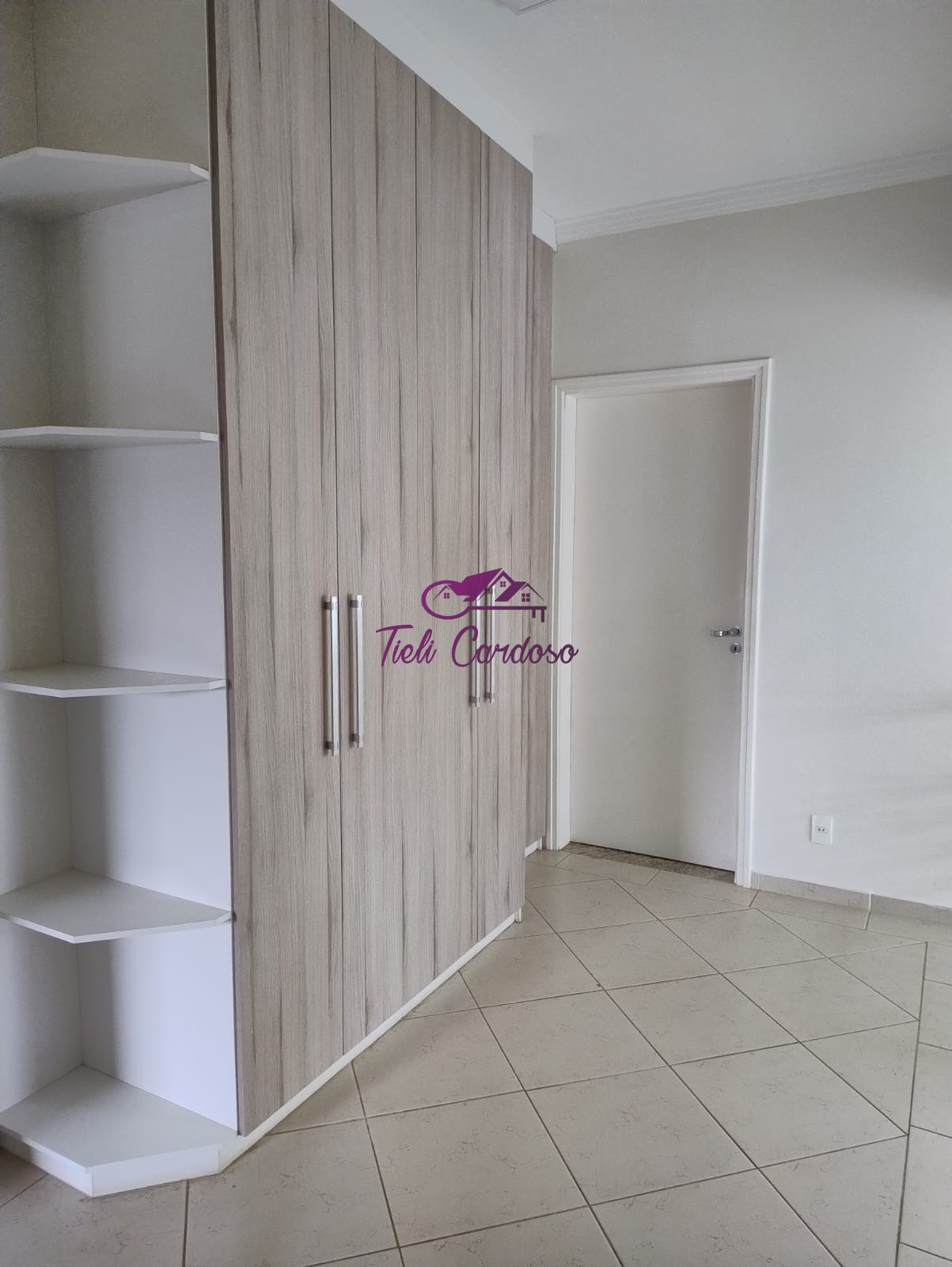 Casa à venda com 3 quartos, 360m² - Foto 5