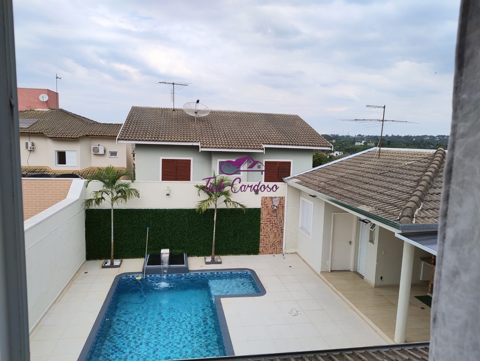 Casa à venda com 3 quartos, 360m² - Foto 10