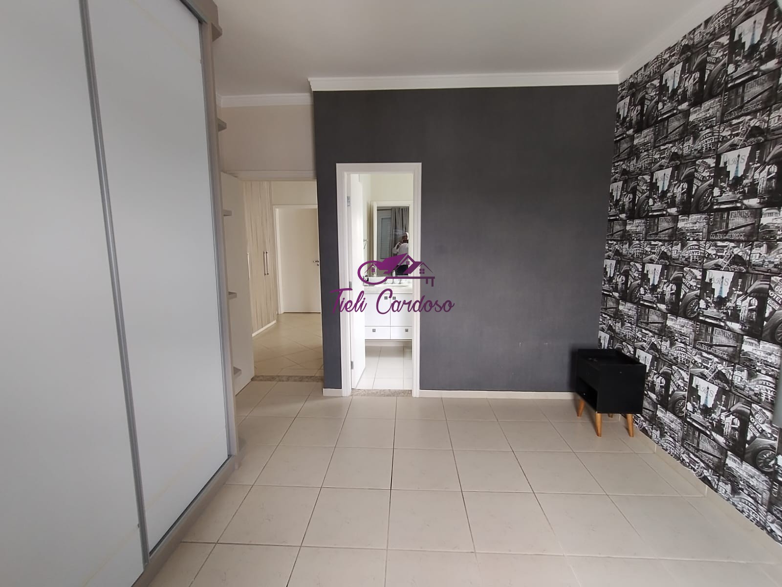 Casa à venda com 3 quartos, 360m² - Foto 8