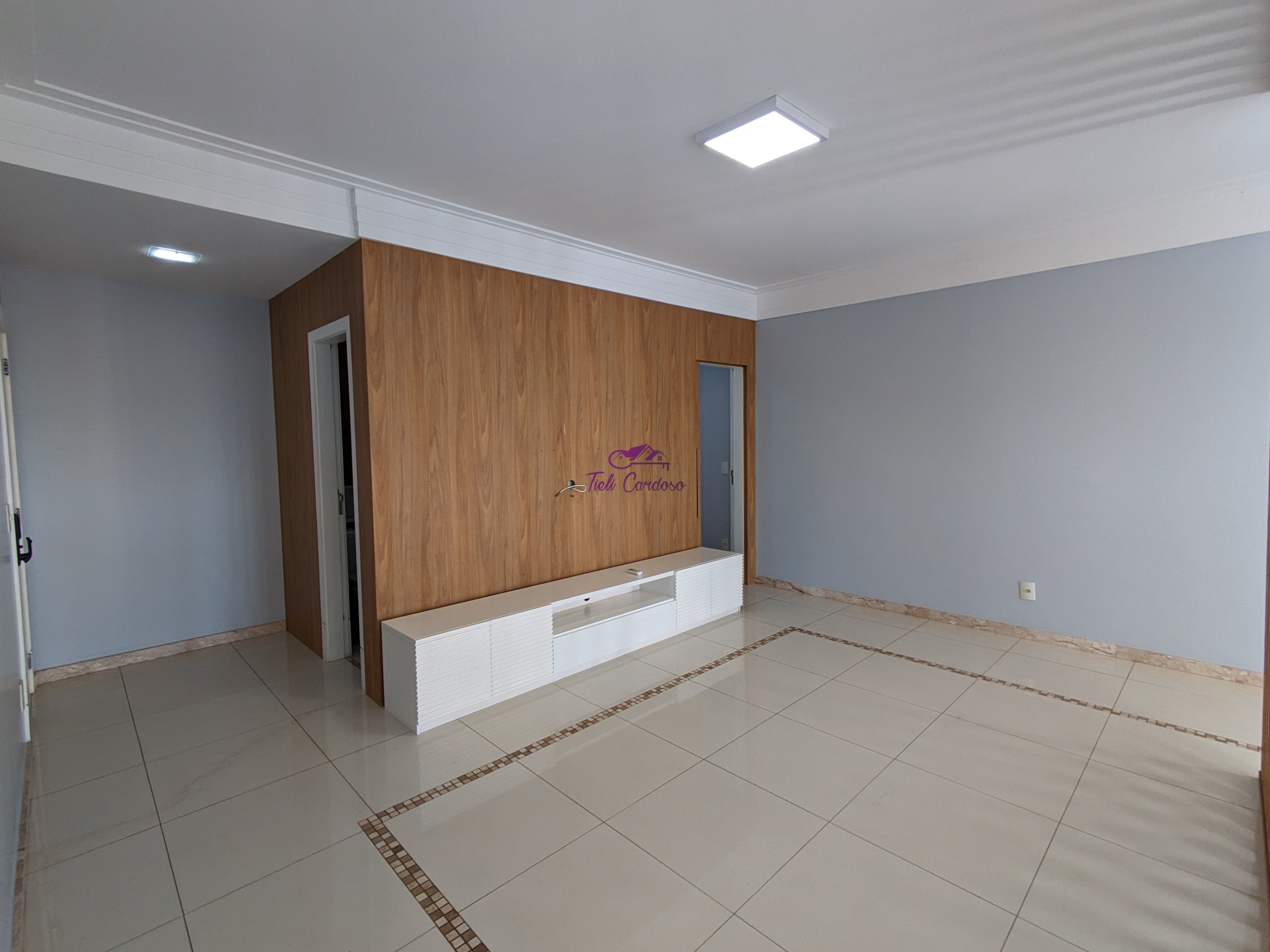 Apartamento à venda e aluguel com 3 quartos, 188m² - Foto 4