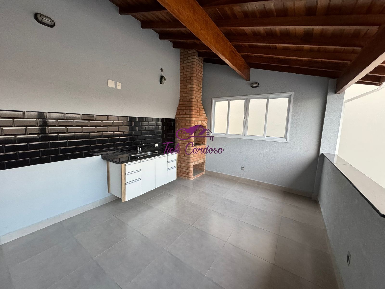 Casa à venda com 3 quartos, 150m² - Foto 17