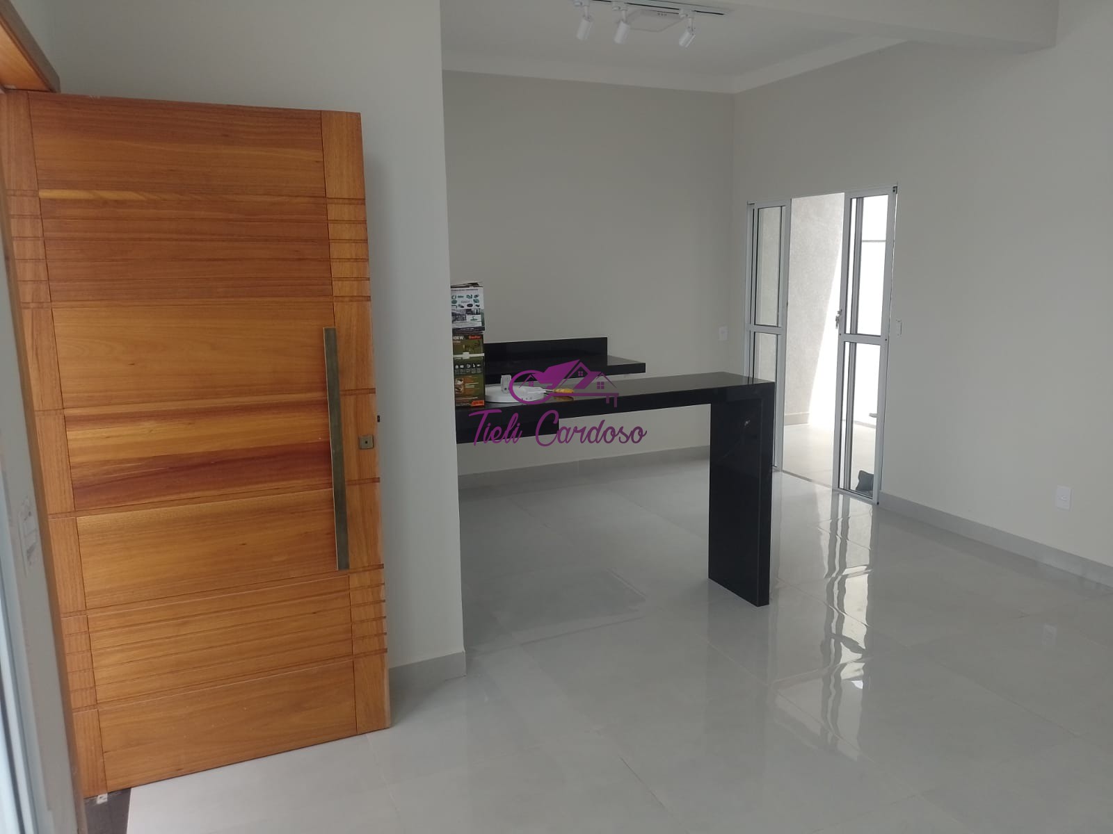 Casa à venda com 3 quartos, 150m² - Foto 11