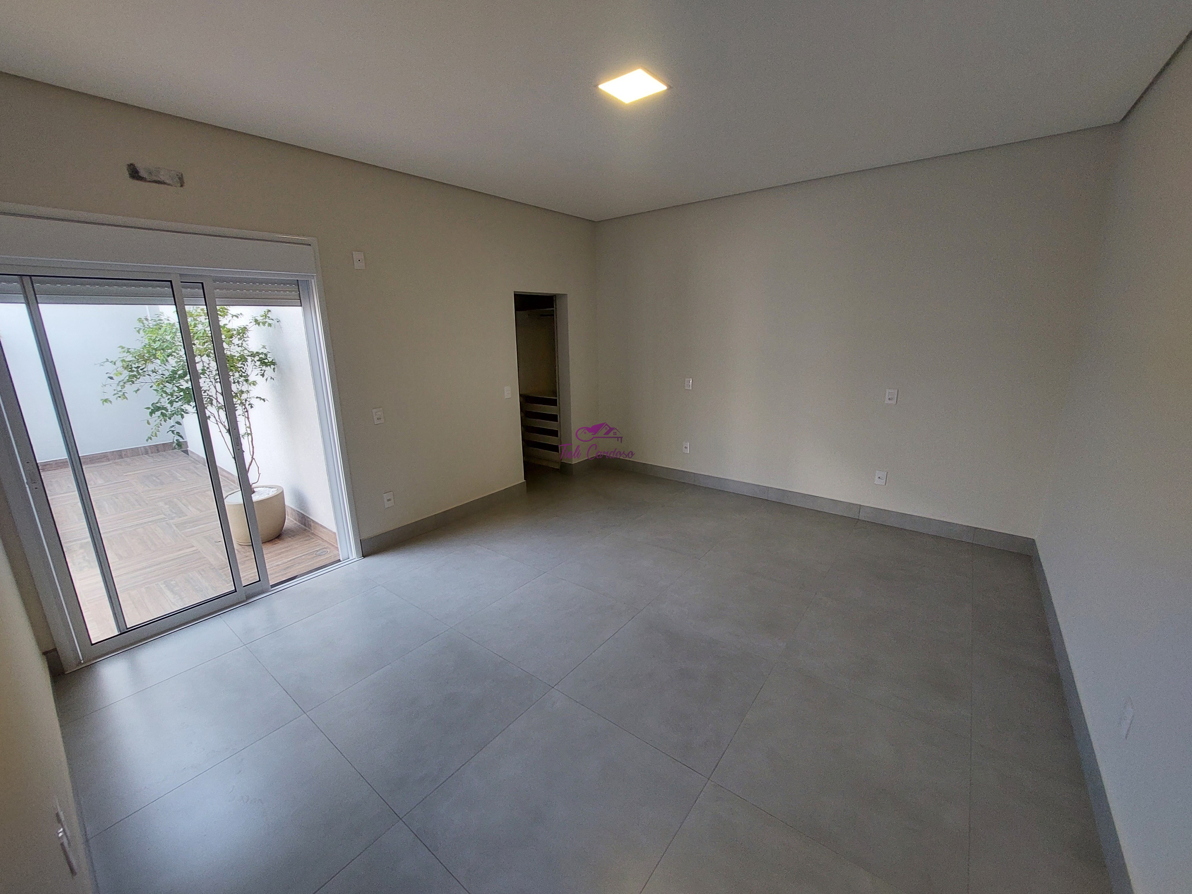 Casa à venda com 3 quartos, 320m² - Foto 12