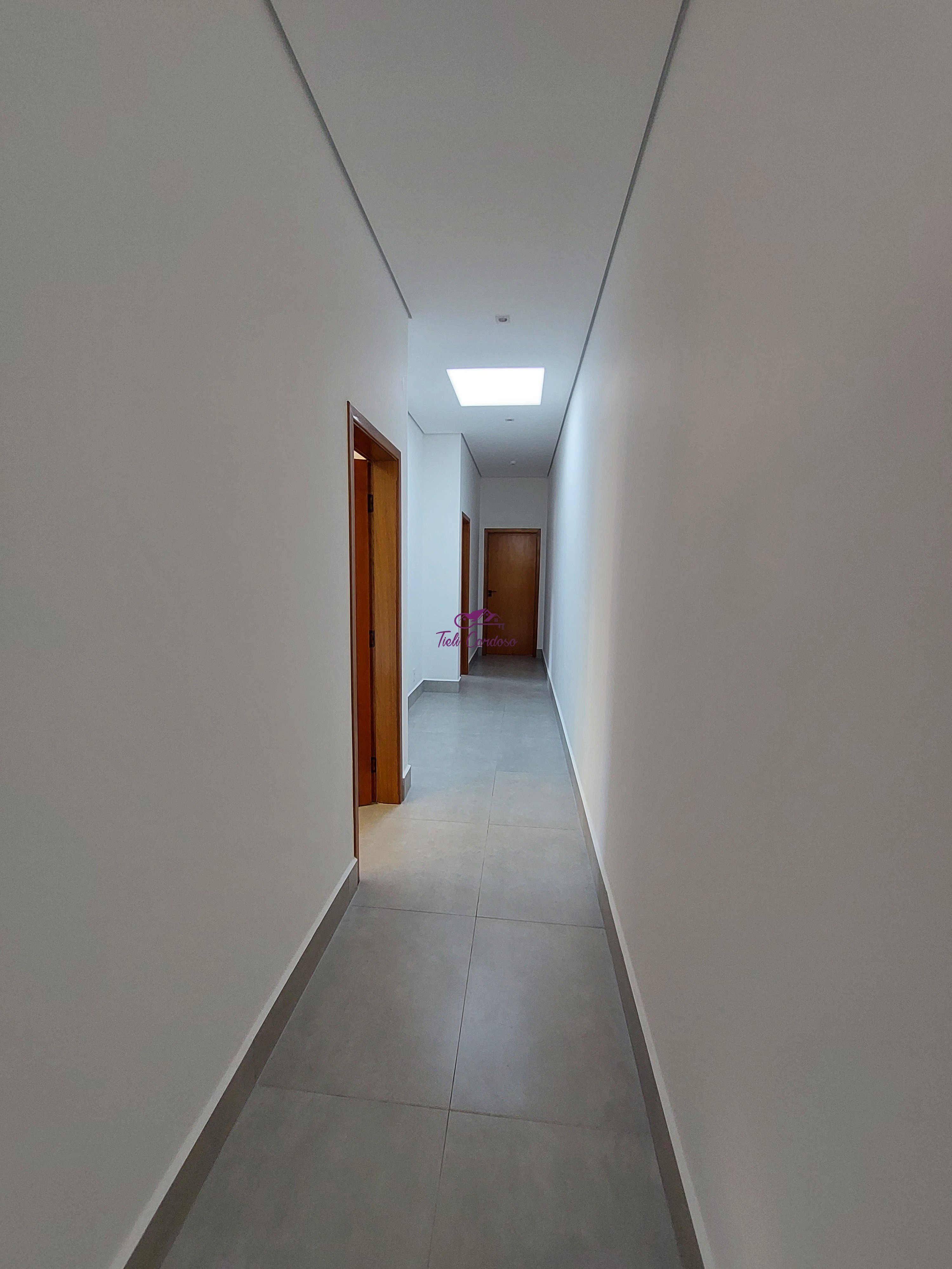 Casa à venda com 3 quartos, 320m² - Foto 16